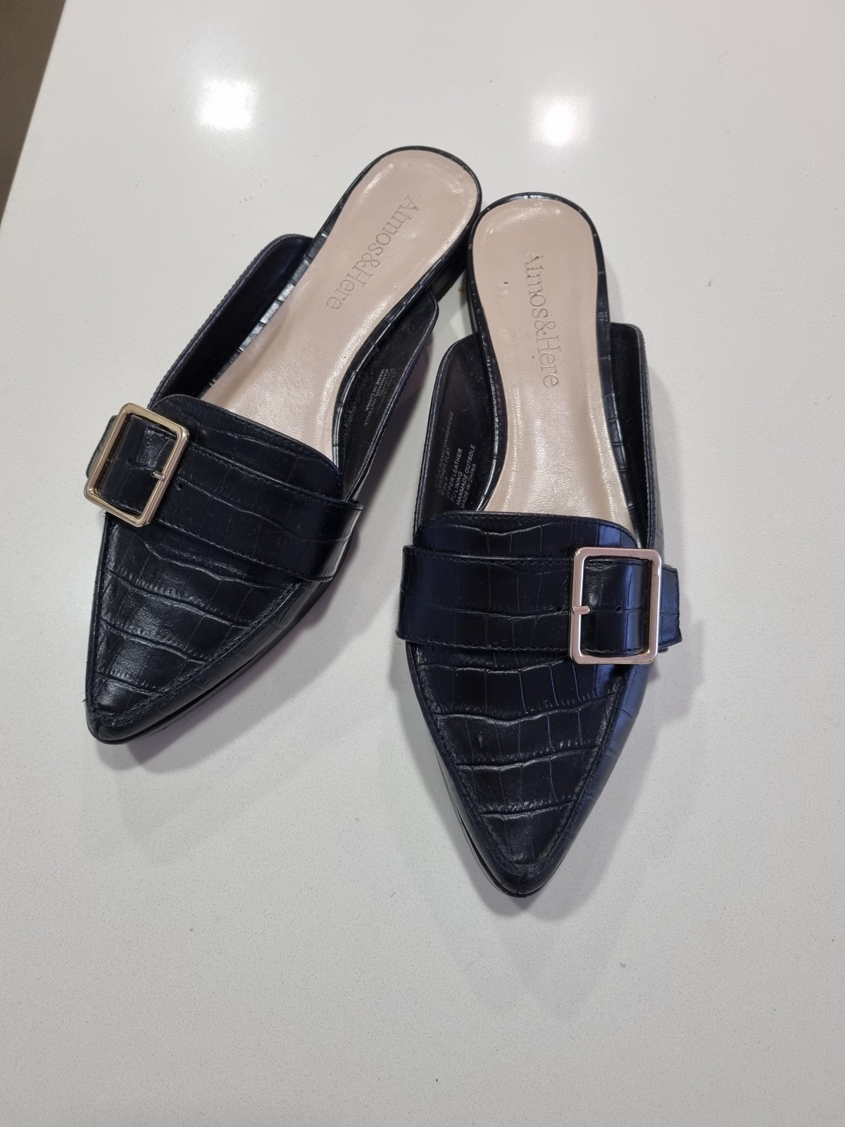 Cambridge Leather Flats Size 7