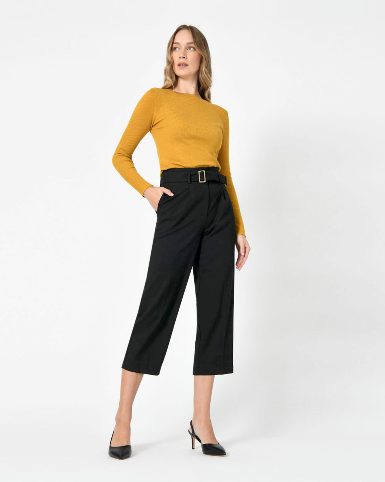 Evette High-Waisted Cropped Trousers