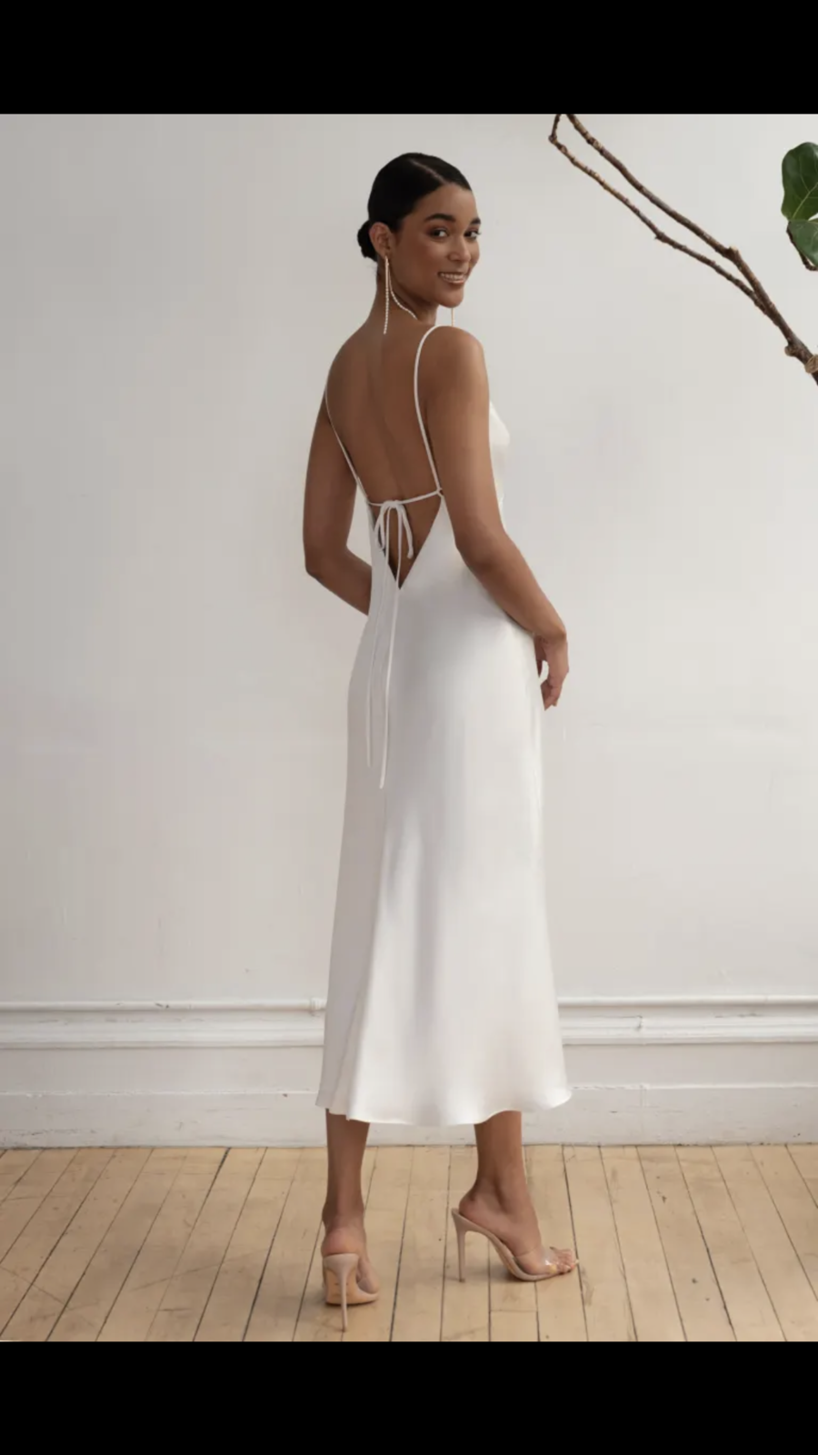 Bellini Dress Ivory Size 6