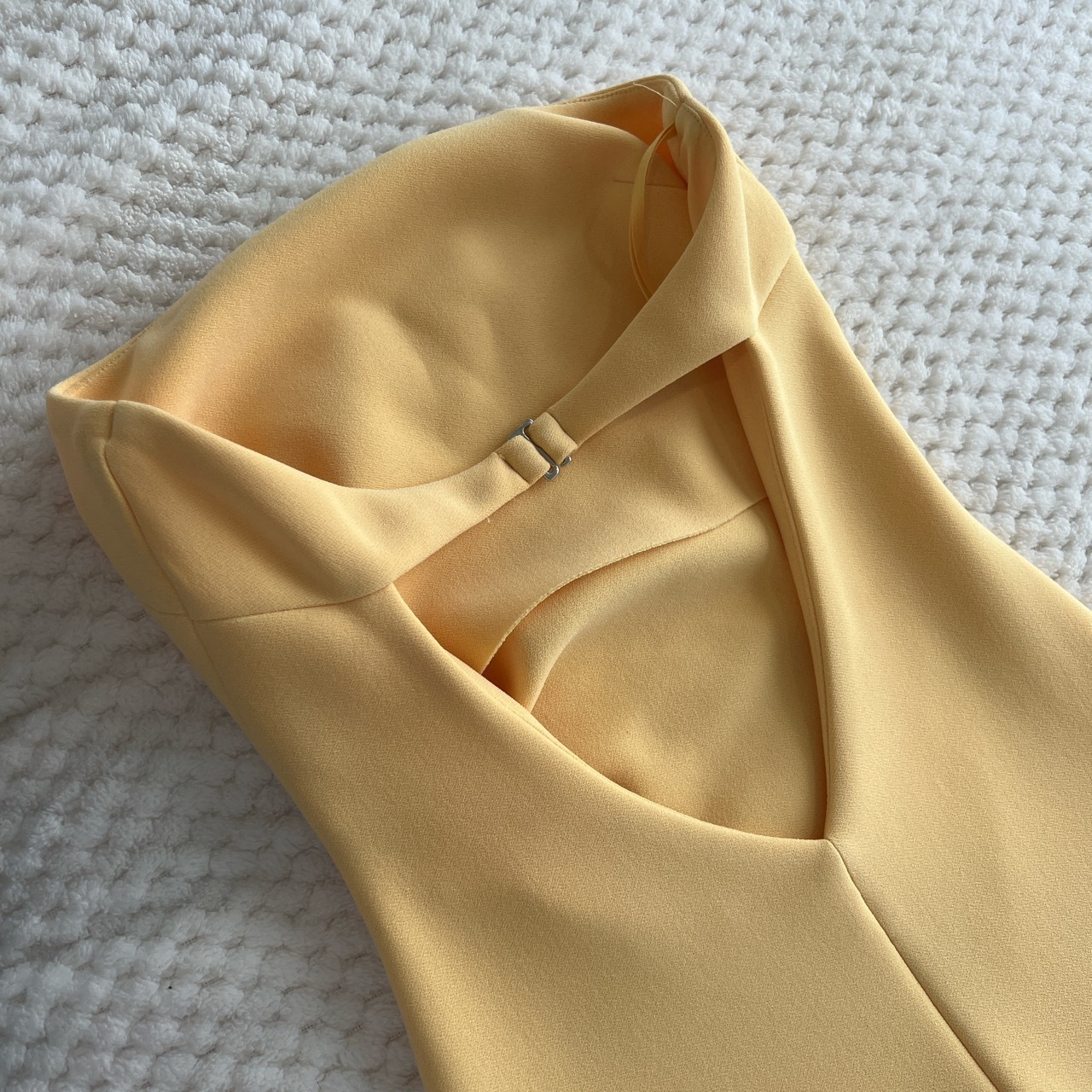 Bec + Bridge Noa Midi Dress Yellow - AirRobe Bec + Bridge Noa Midi Dress Yellow - AirRobe