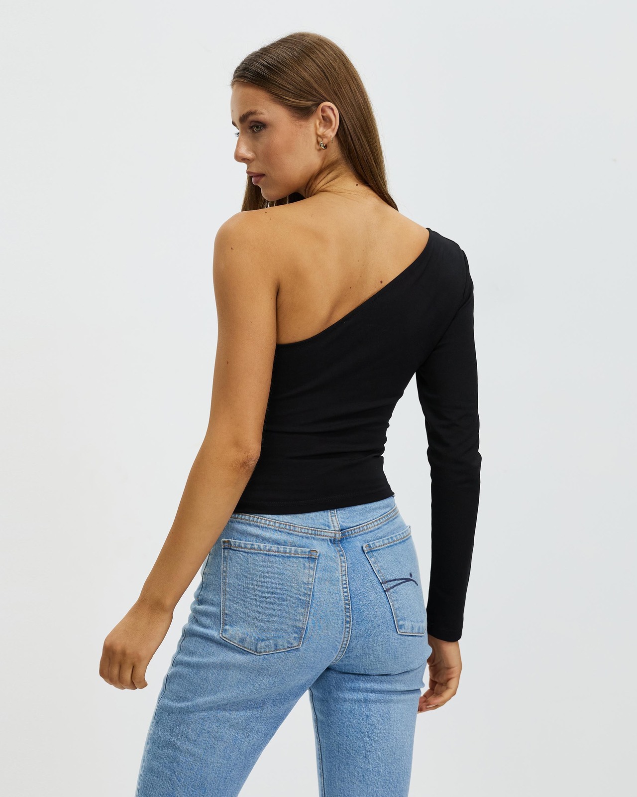 Alina Asymmetric Top