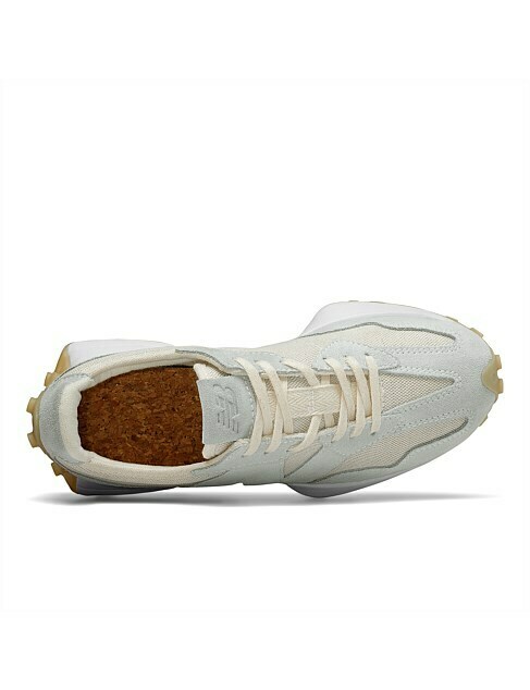 327 SNEAKER