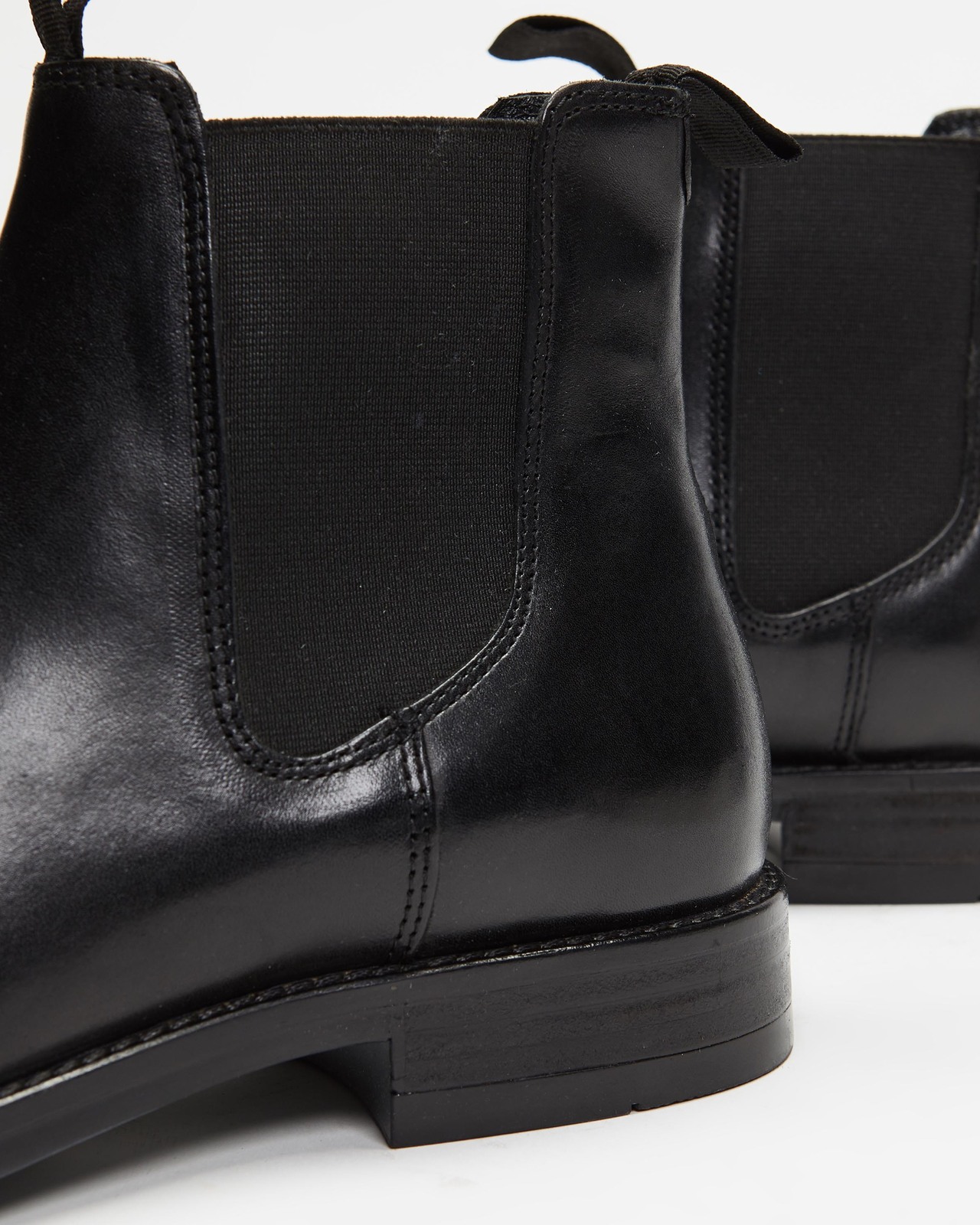 Double Oak Mills Carson Leather Gusset Boots AirRobe