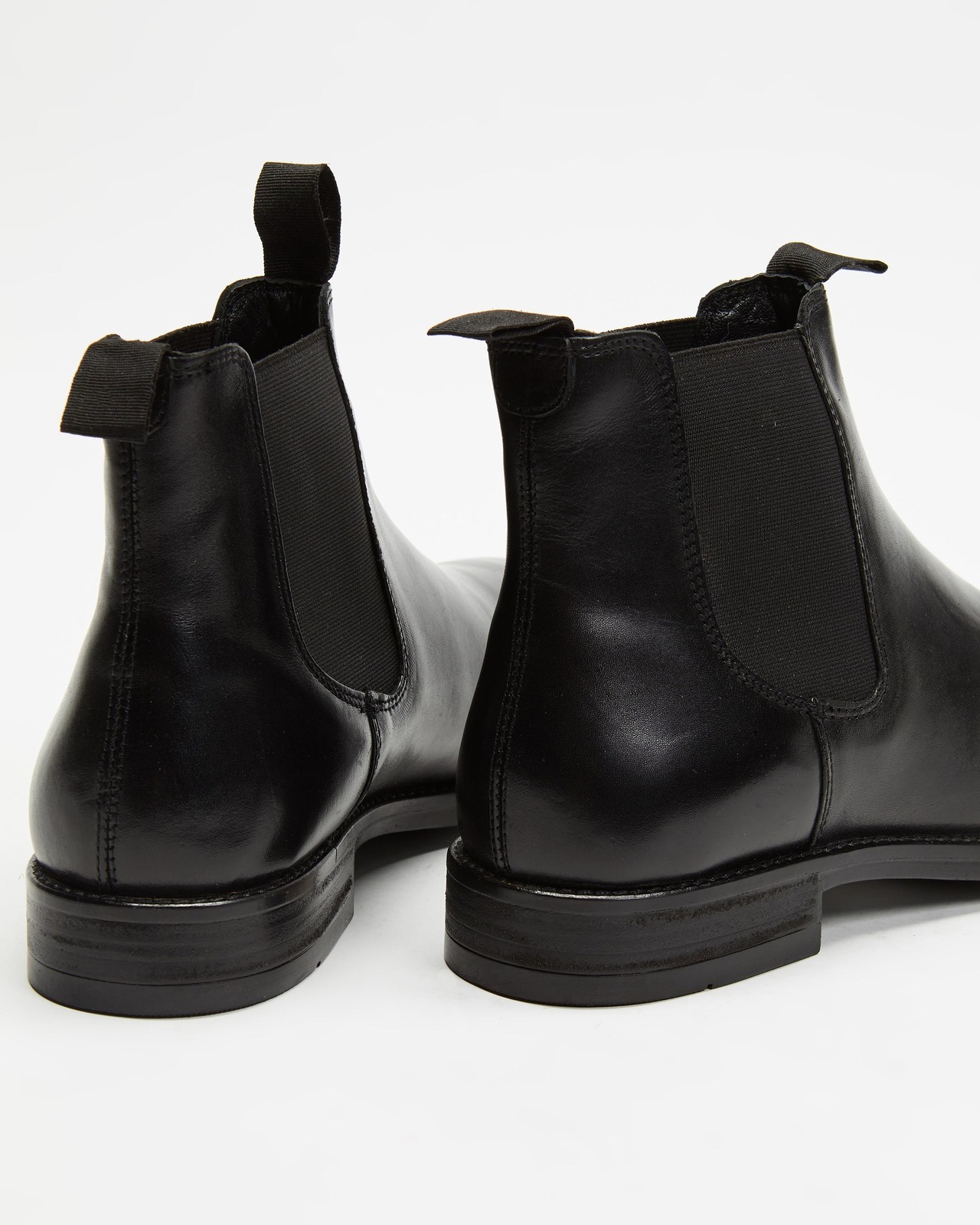 Carson Leather Gusset Boots