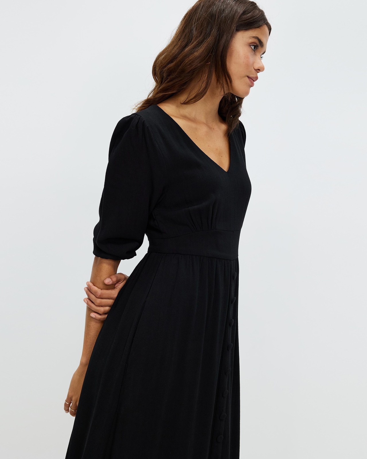 Aspen V-Neck Long Sleeve Midi Dress