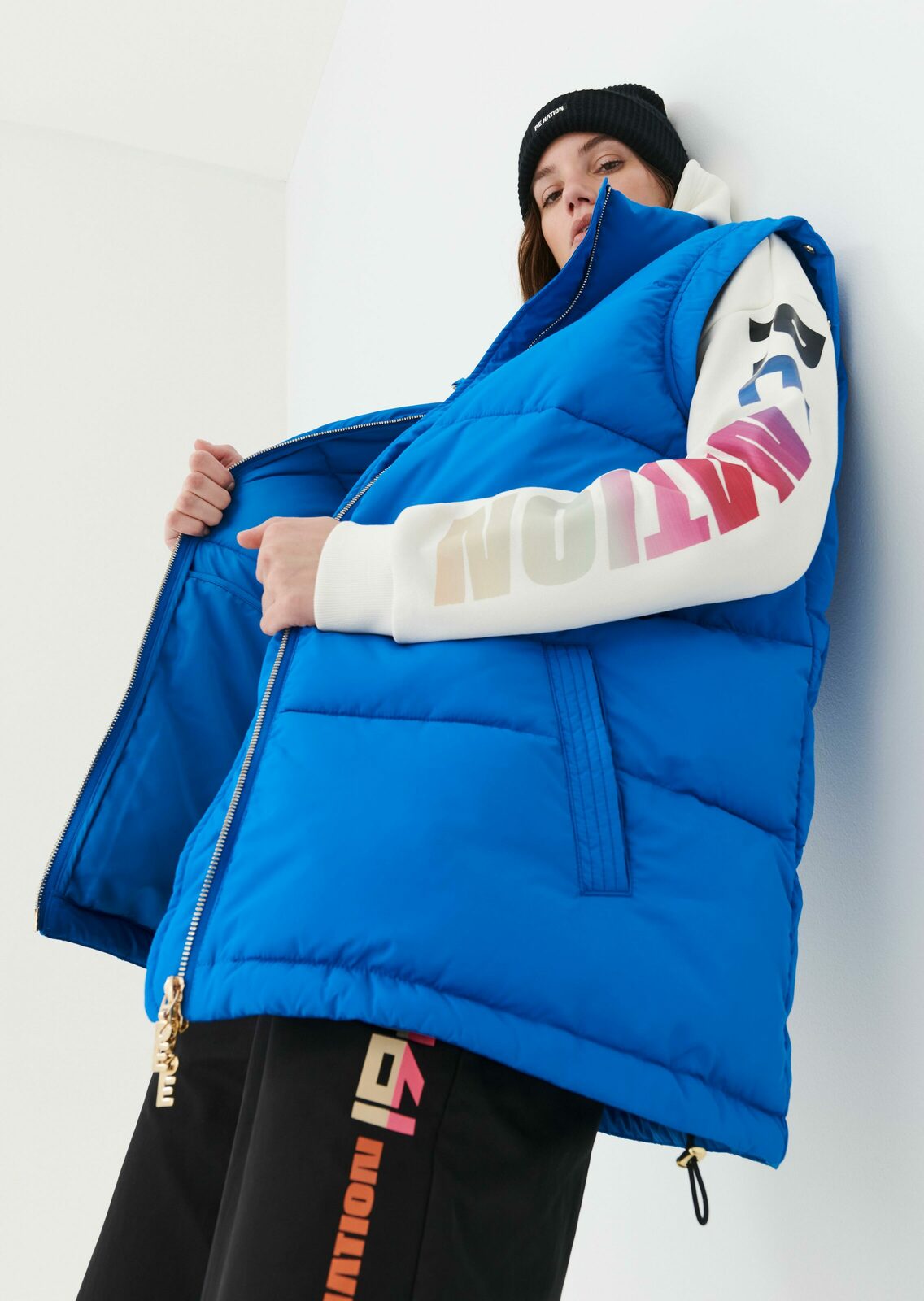 GRAVITY JACKET IN BLUE