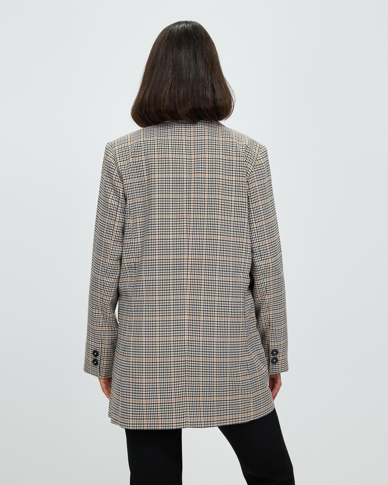Norah Blazer