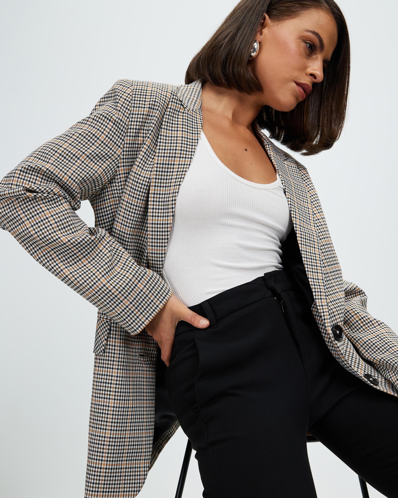 Norah Blazer