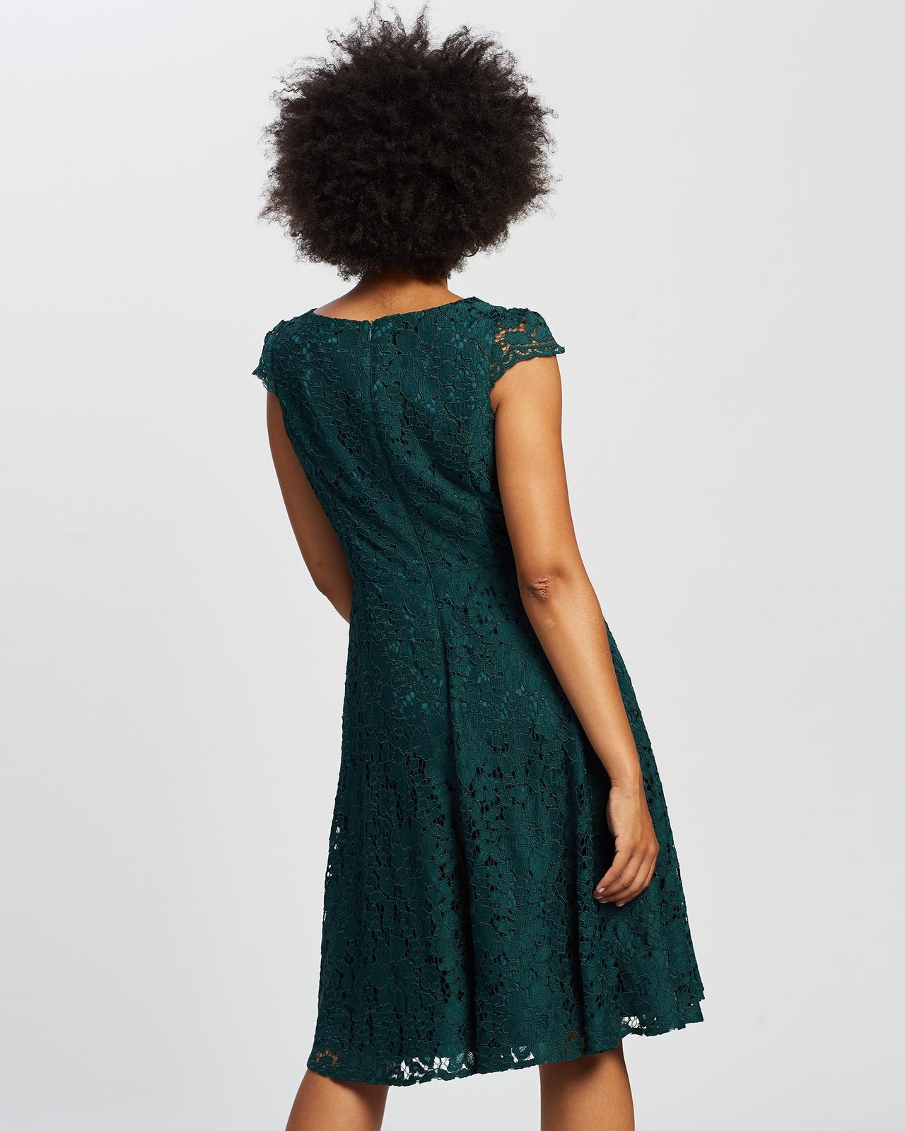 Review Arcadia Dress - AirRobe