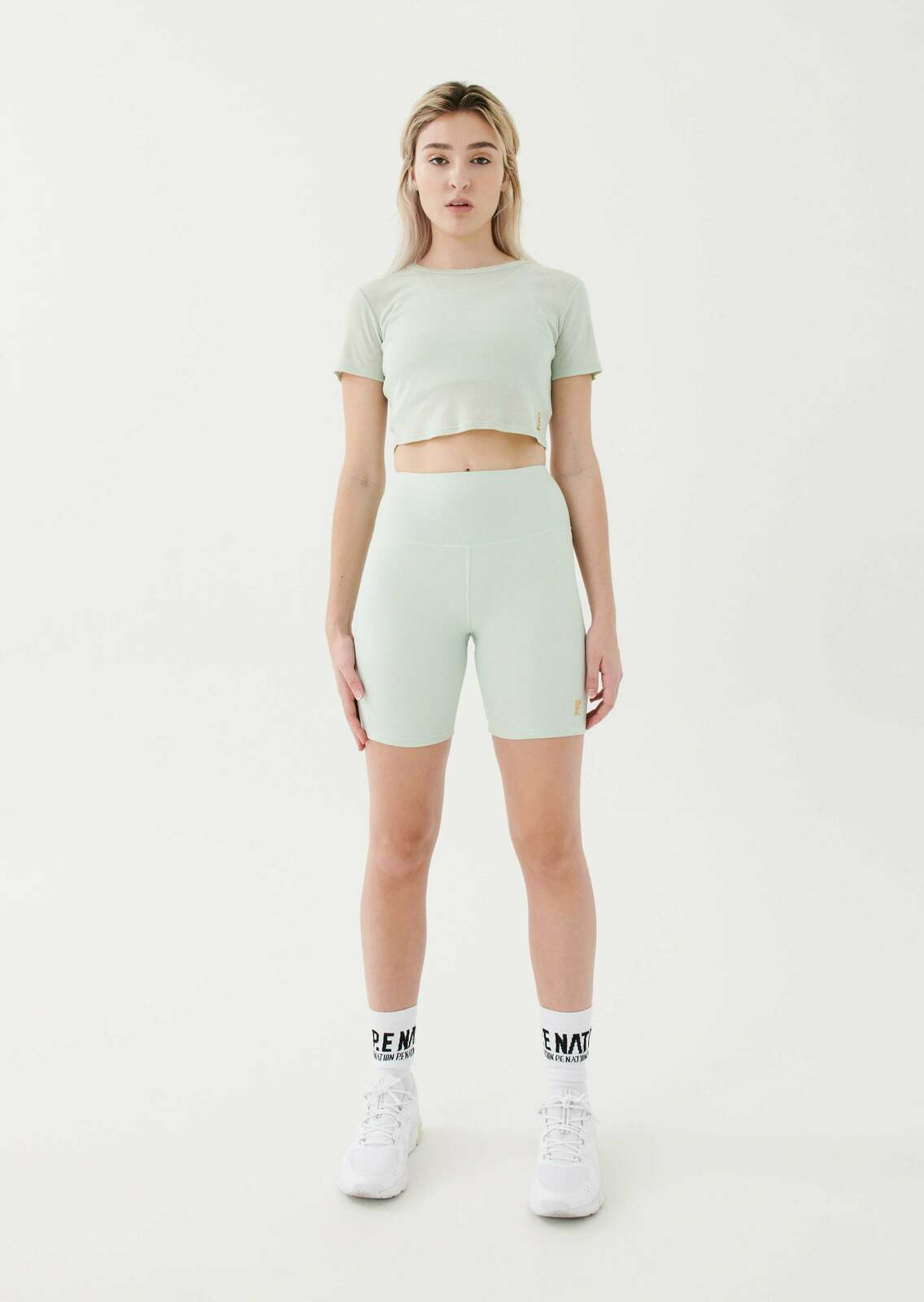 UNIVERSAL TEE IN CELADON