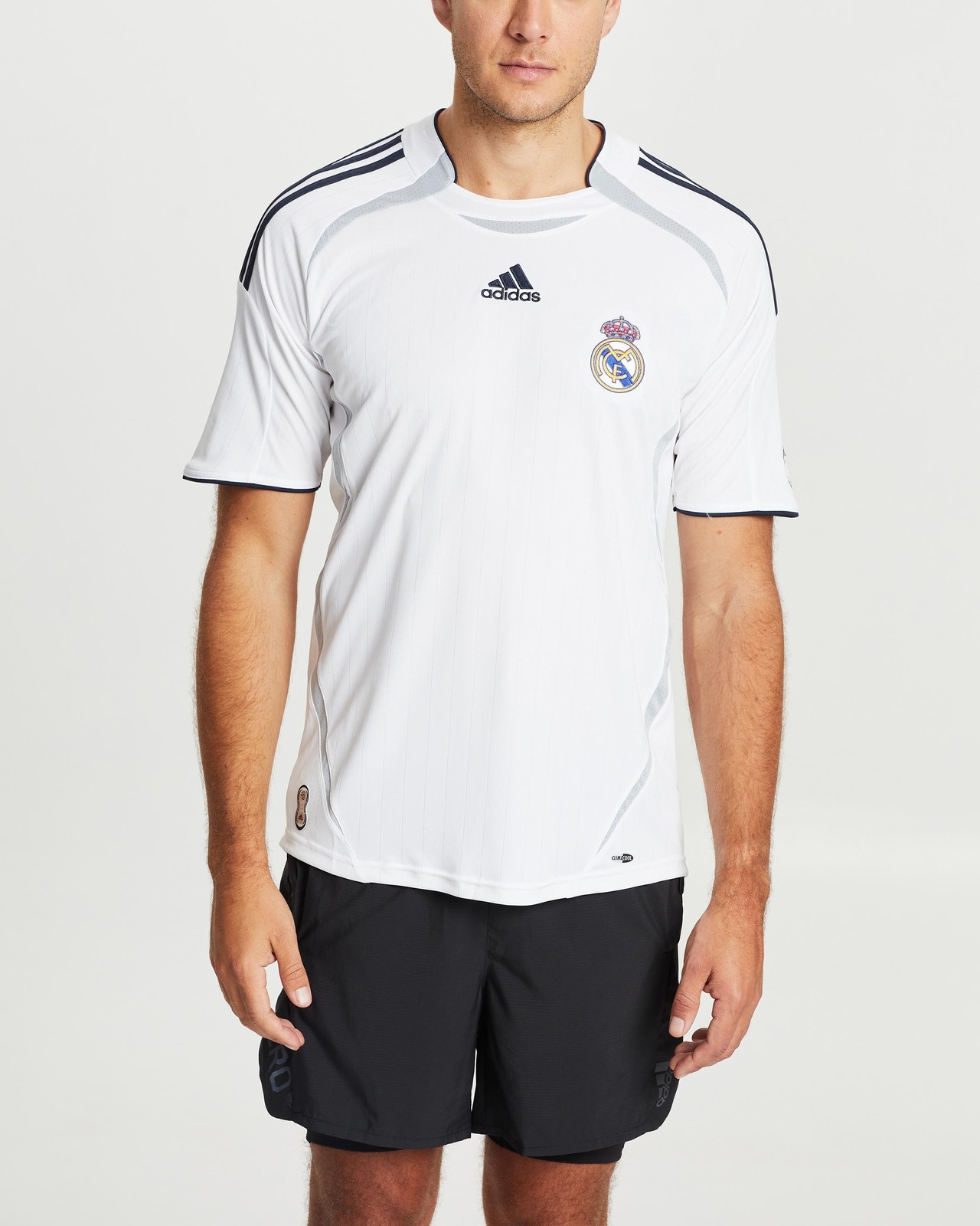 adidas Performance 2021/2022 Real Madrid Teamgeist Jersey - AirRobe