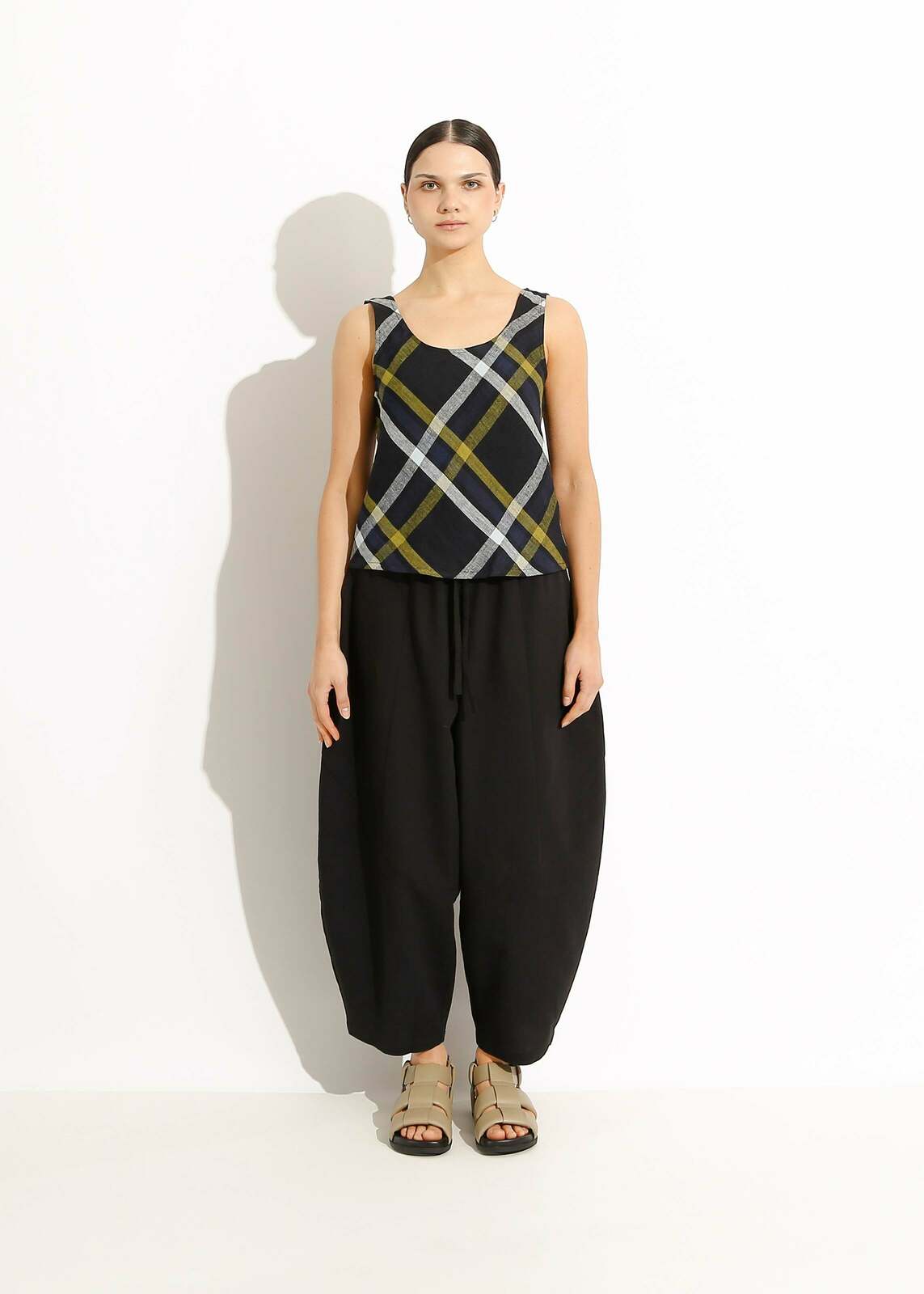 PIA TOP / BLACK-SEA-OLIVE