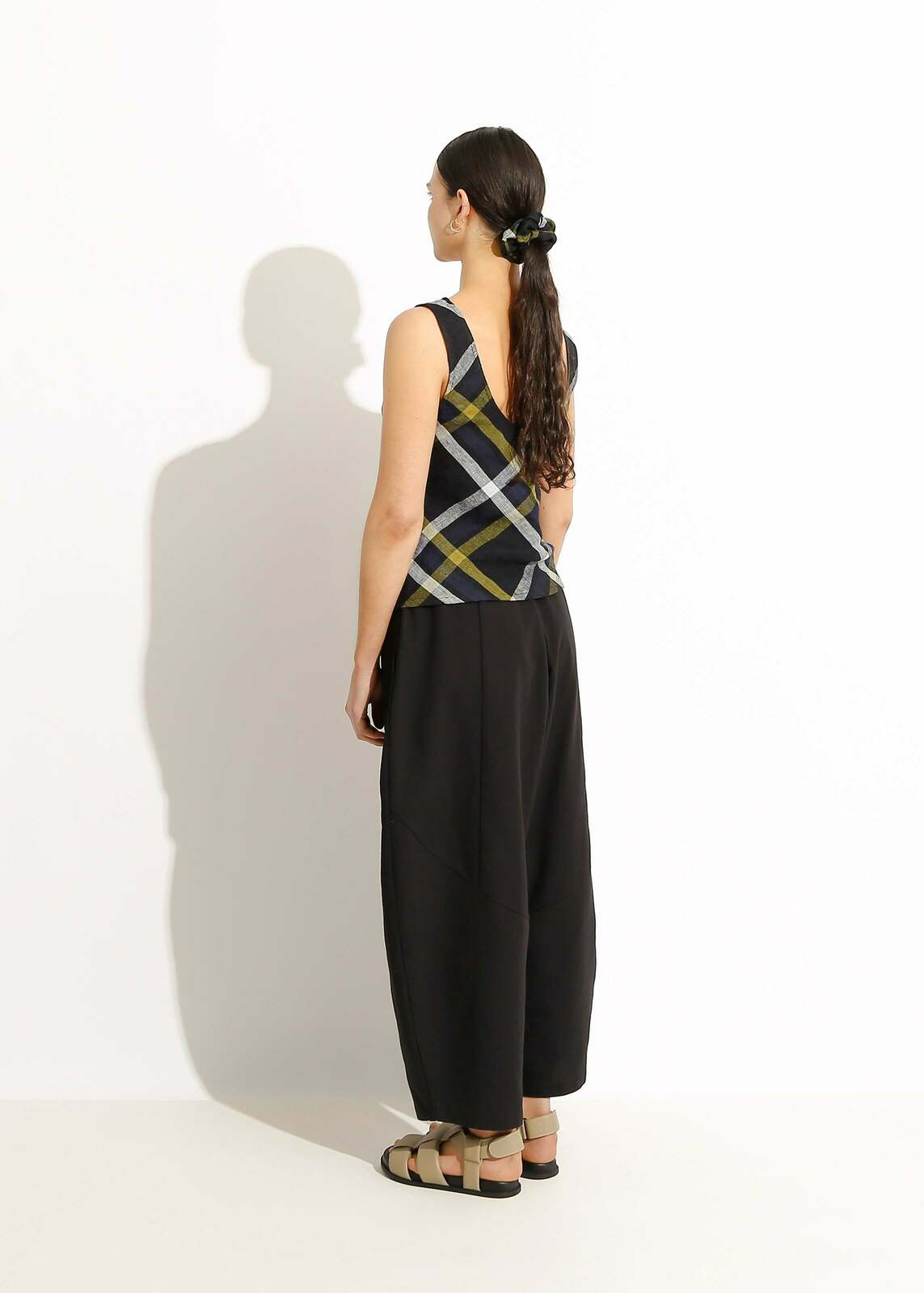 PIA TOP / BLACK-SEA-OLIVE