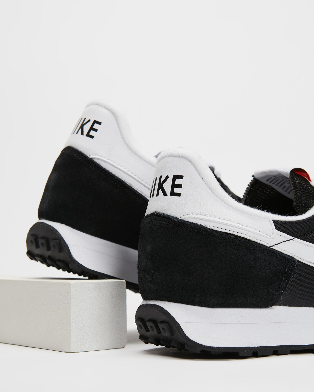 Nike Challenger OG - Men's