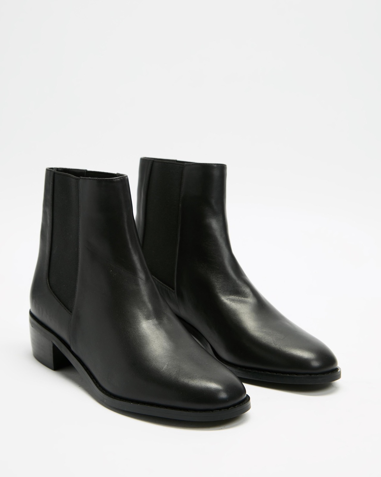 Chelsea Leather Ankle Boots