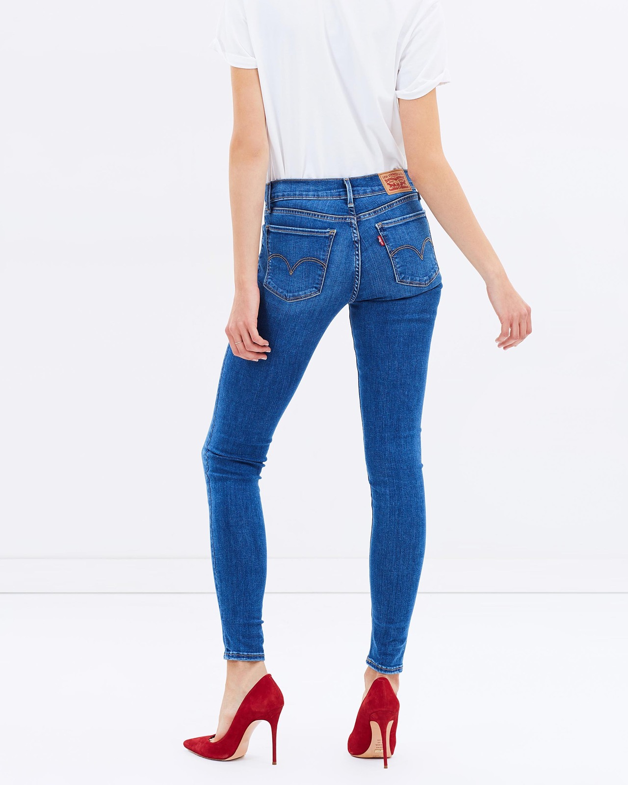 710 Super Skinny Jeans