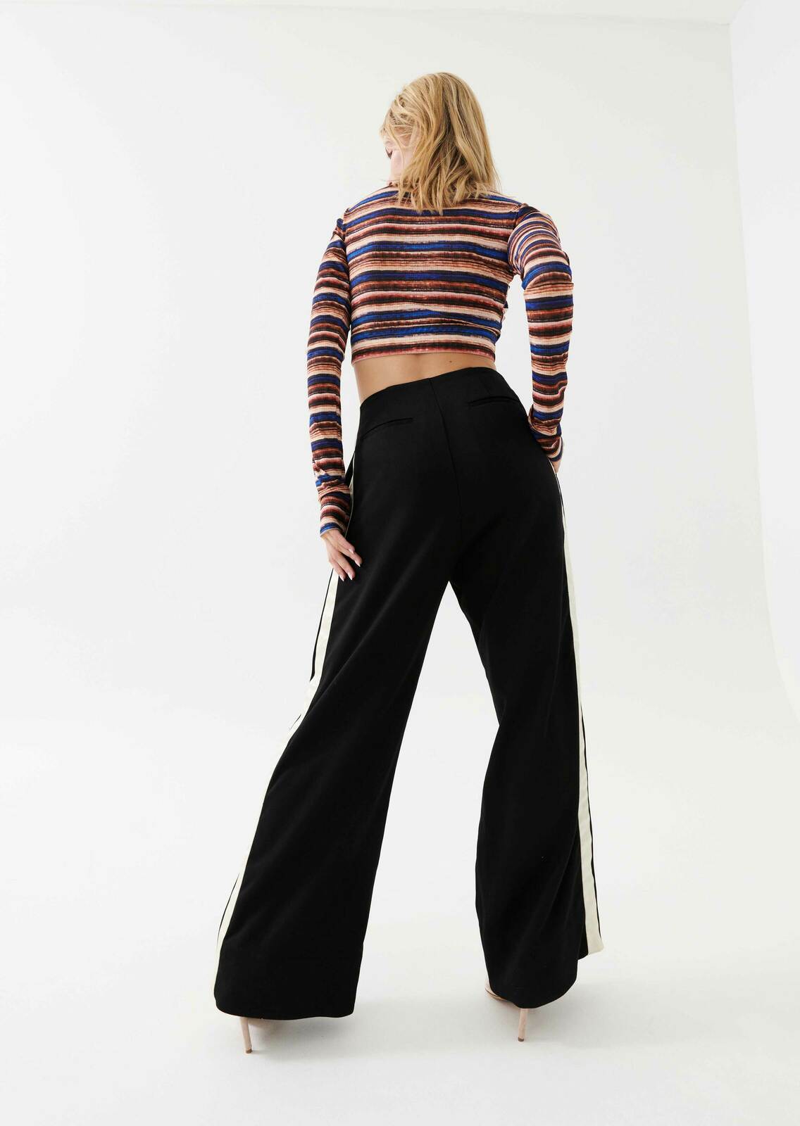 MID TOWN PANT IN BLACK
