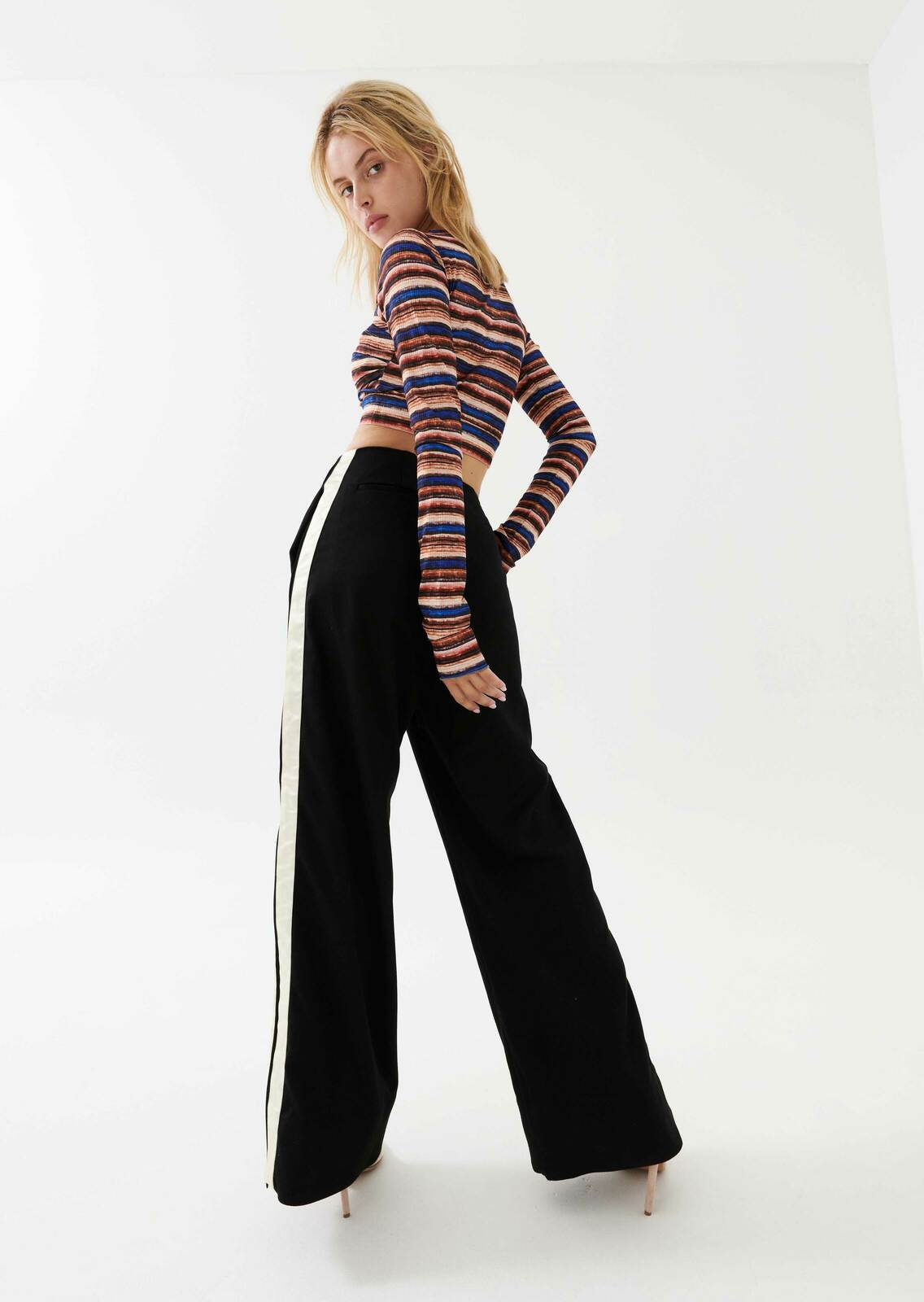 MID TOWN PANT IN BLACK