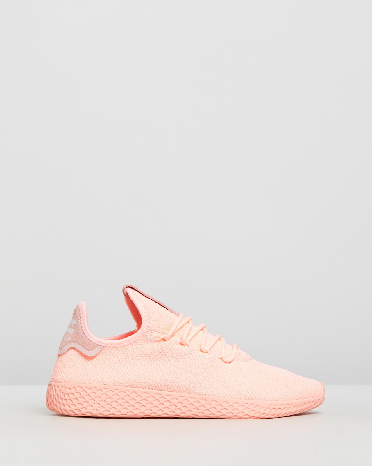 adidas Originals Pharrell Williams Tennis Hu Shoes Women's AirRobe