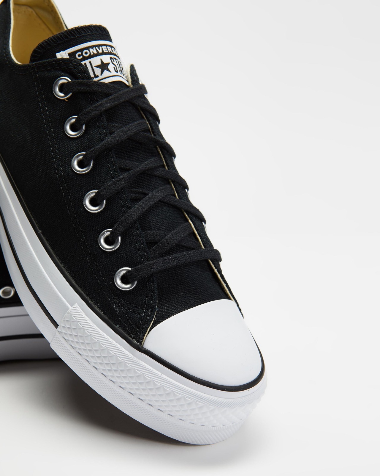 Chuck Taylor All Star Platform Ox - Women's