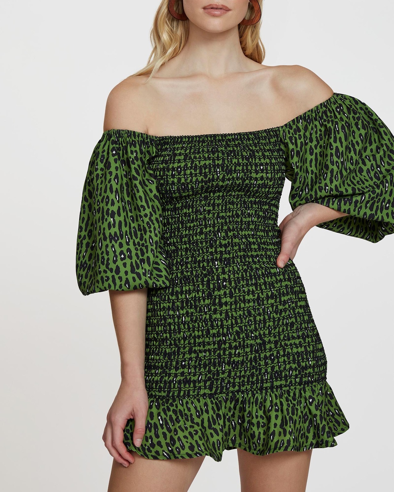 BY JOHNNY. Lime Skin Leopard Mini Dress - AirRobe