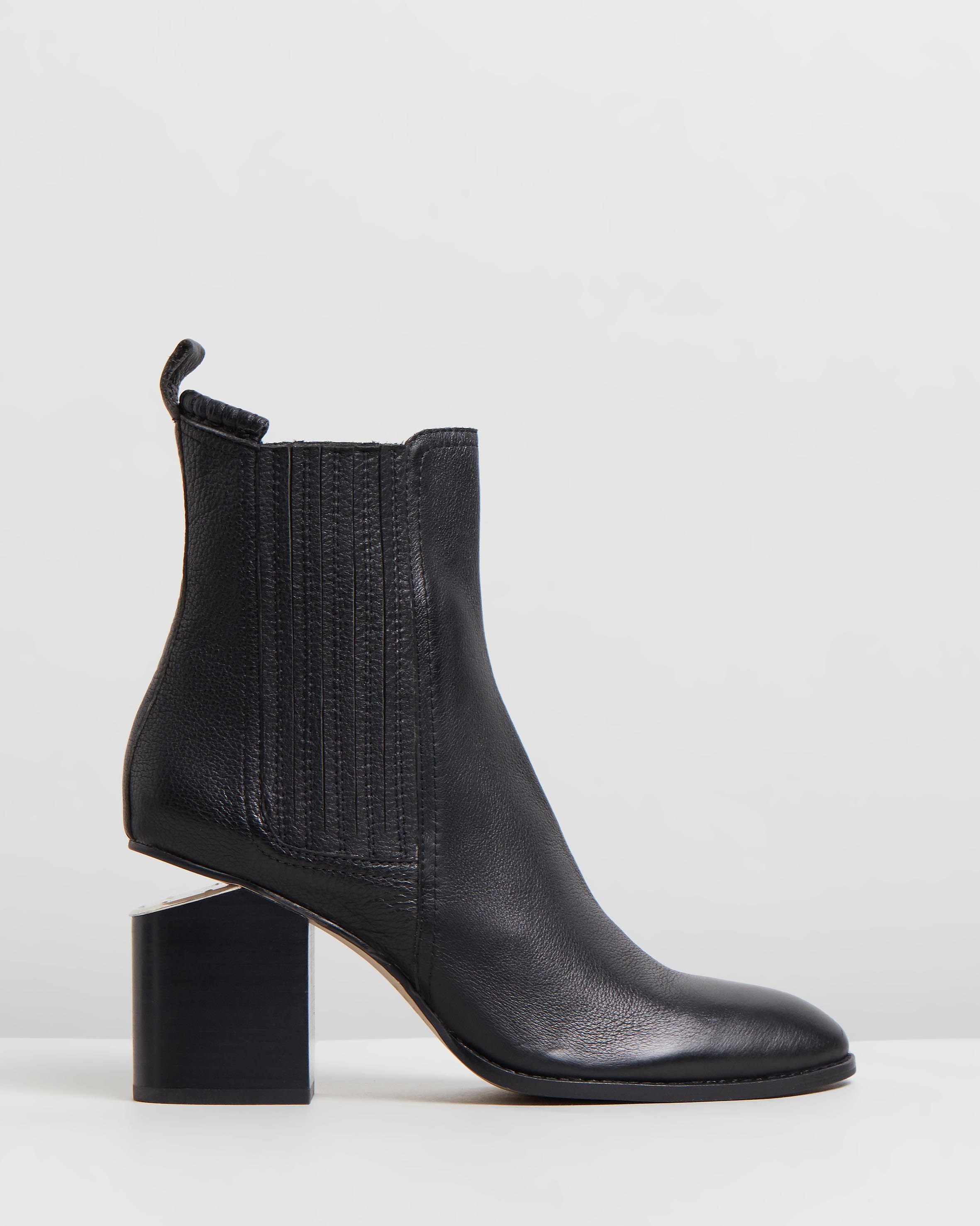 Mollini vulcan boots Clearance