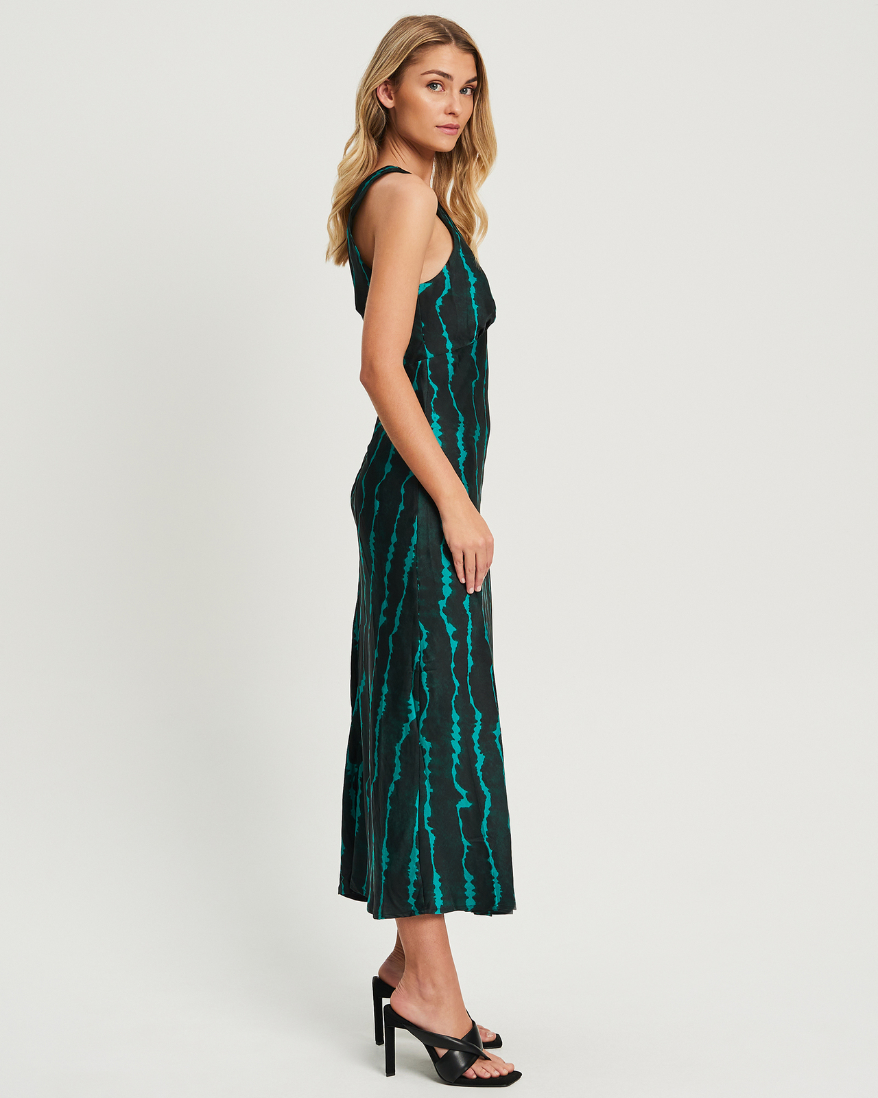 Pioneer Dress