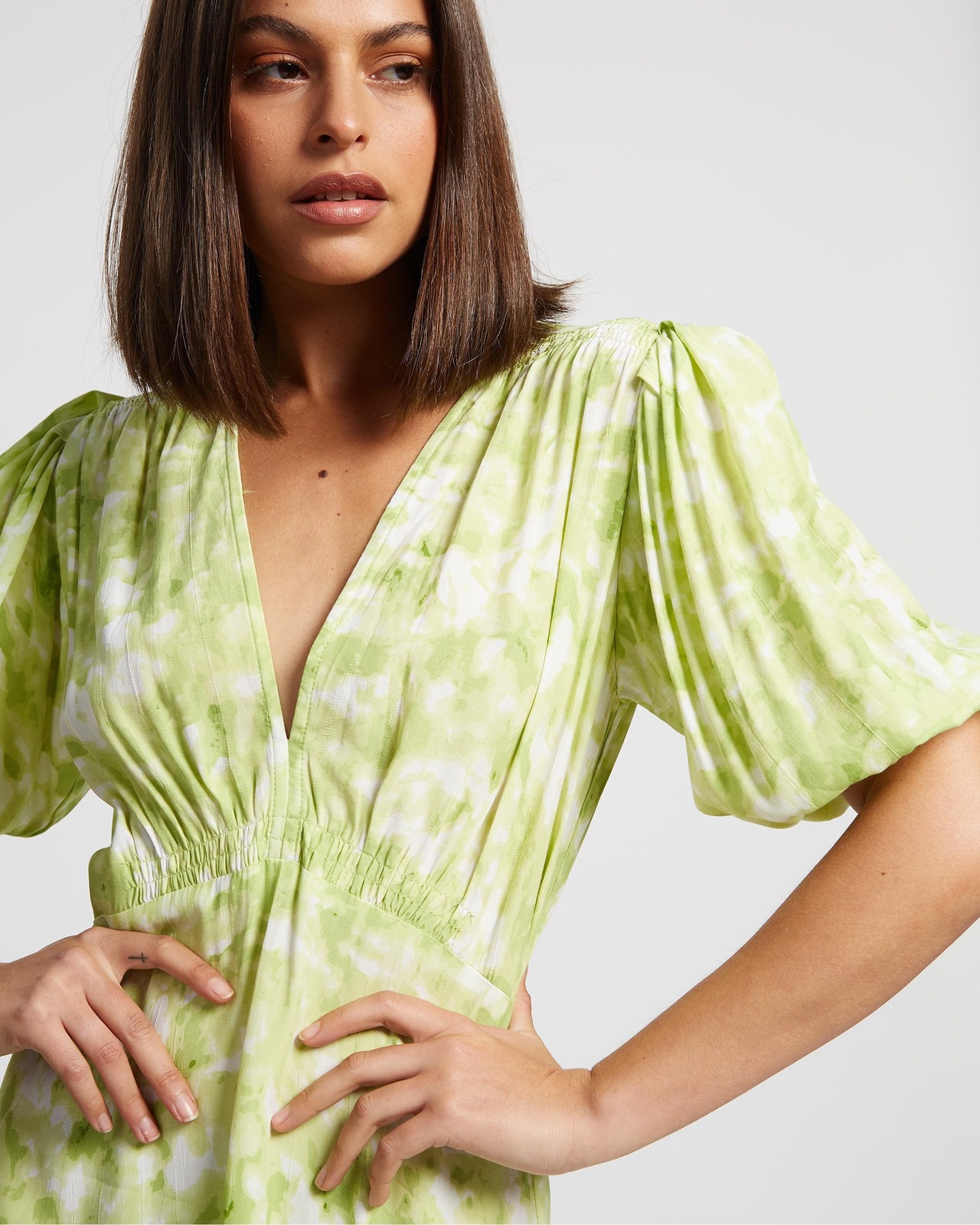 Faithfull the Brand Vittoria Midi Dress - AirRobe