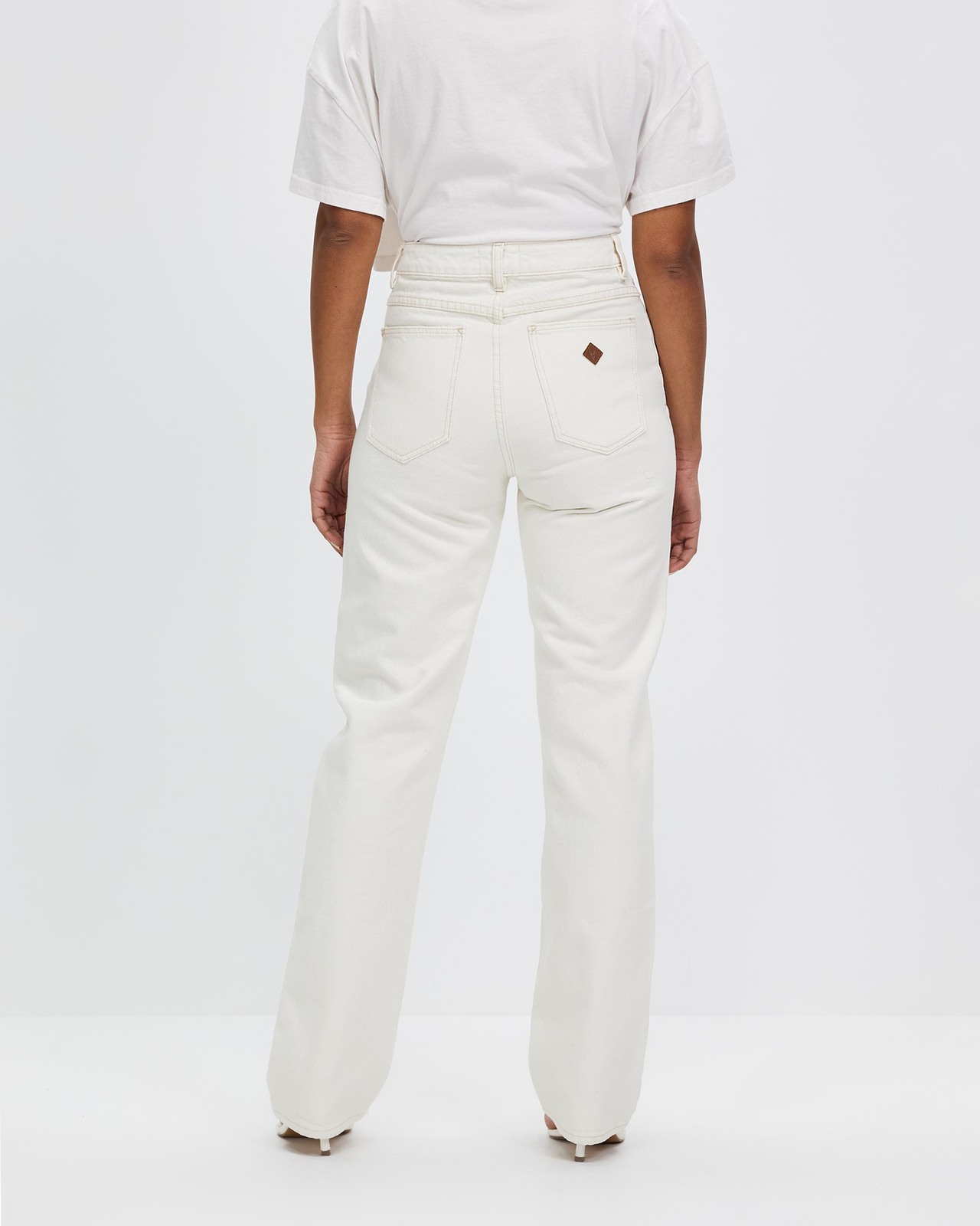 A '94 High Straight Jeans
