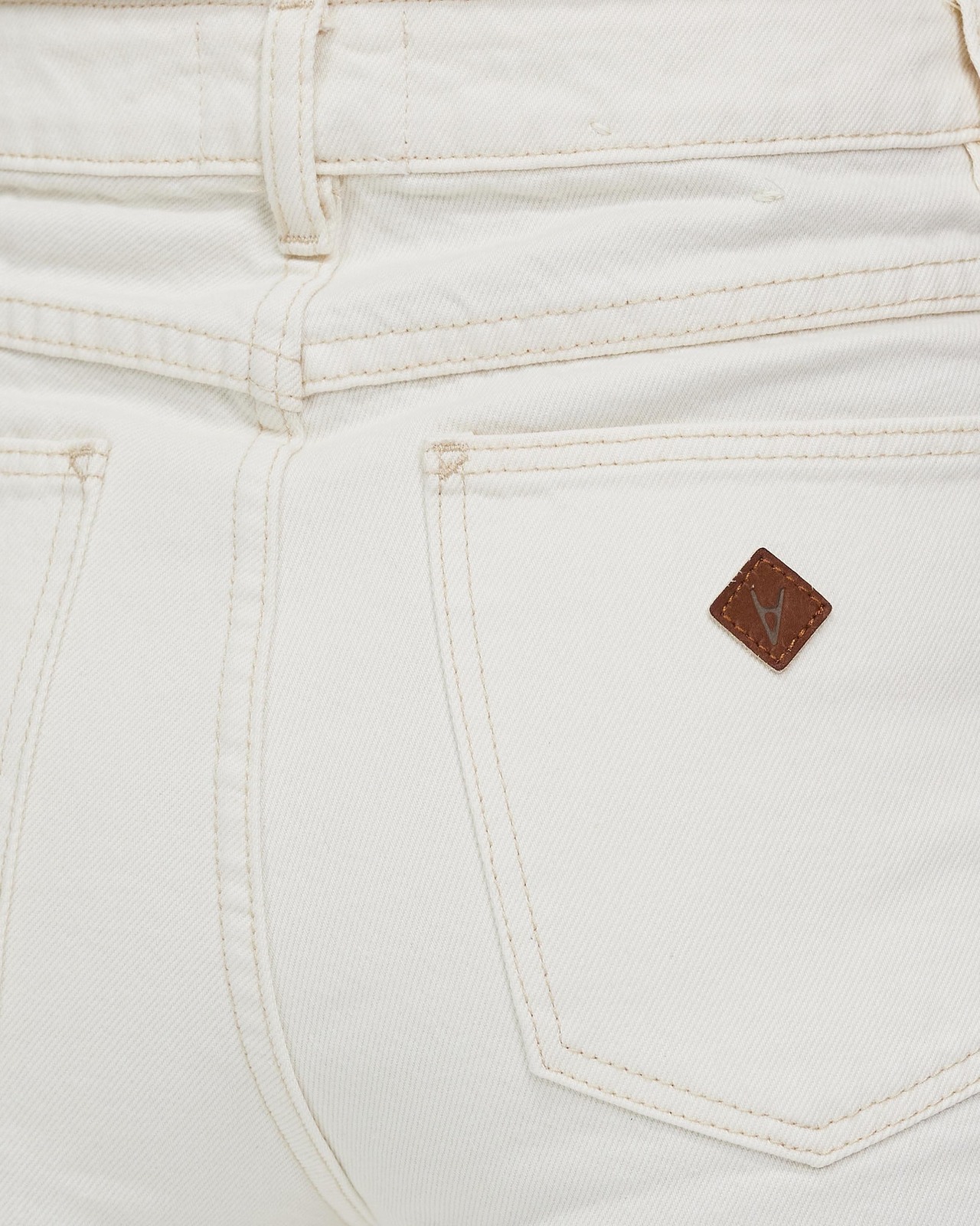 A '94 High Straight Jeans