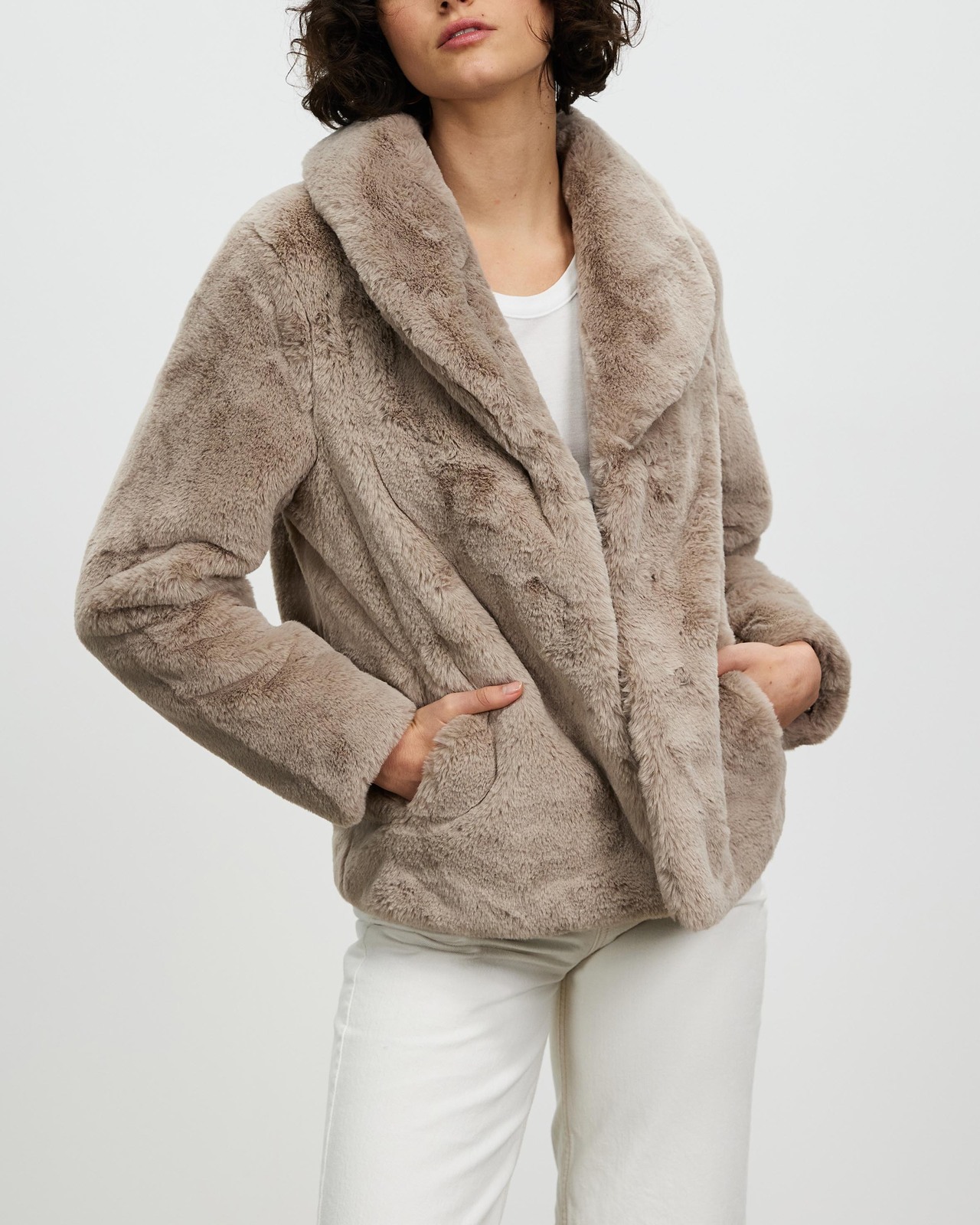 ENA PELLY Marni Faux Fur Jacket AirRobe
