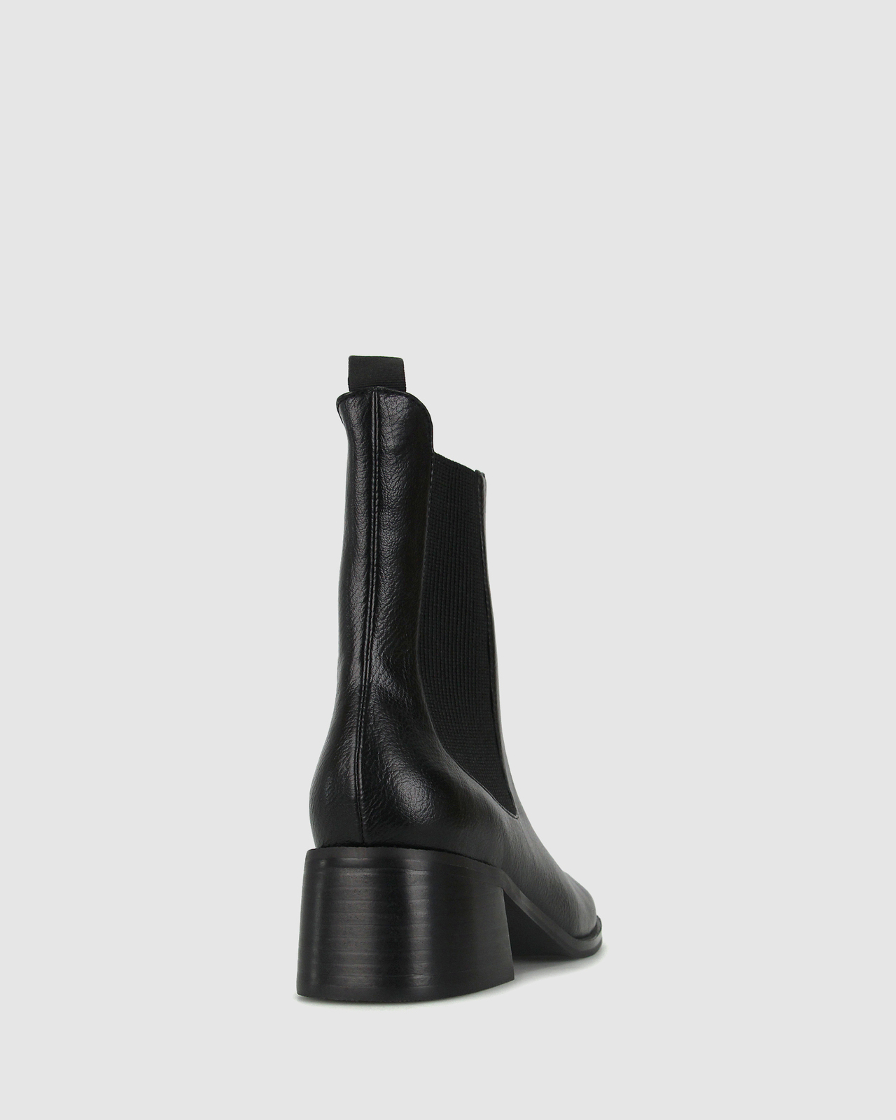 Betts Jasper Tall Chelsea Boots AirRobe