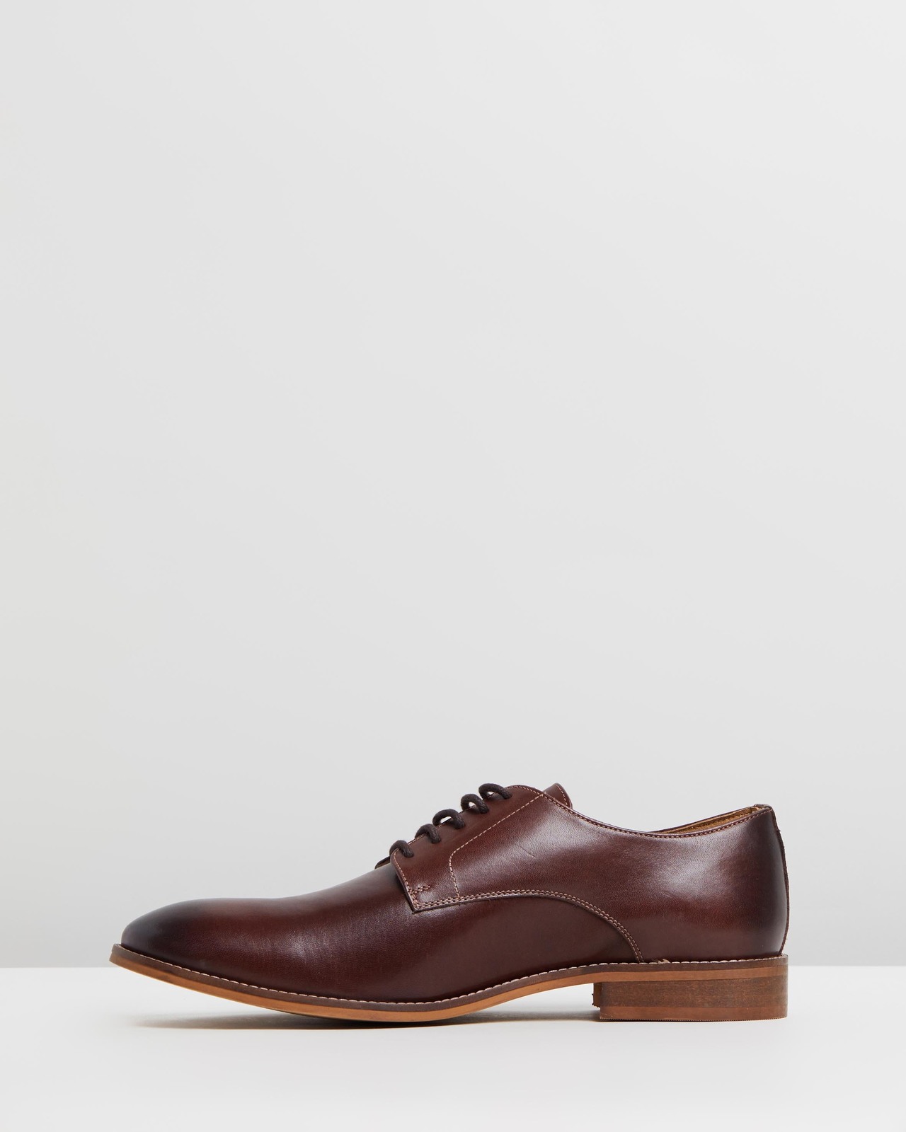 Baxter Leather Derby