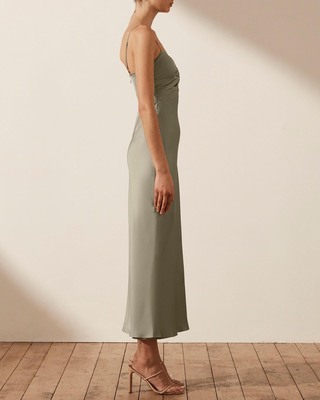 shona joy luxe twist front sleeveless midi dress Shona Joy Luxe Twist Front Sleeveless Midi Dress