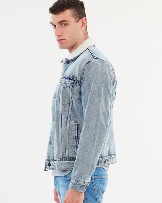 Levi's Type Sherpa Trucker AirRobe