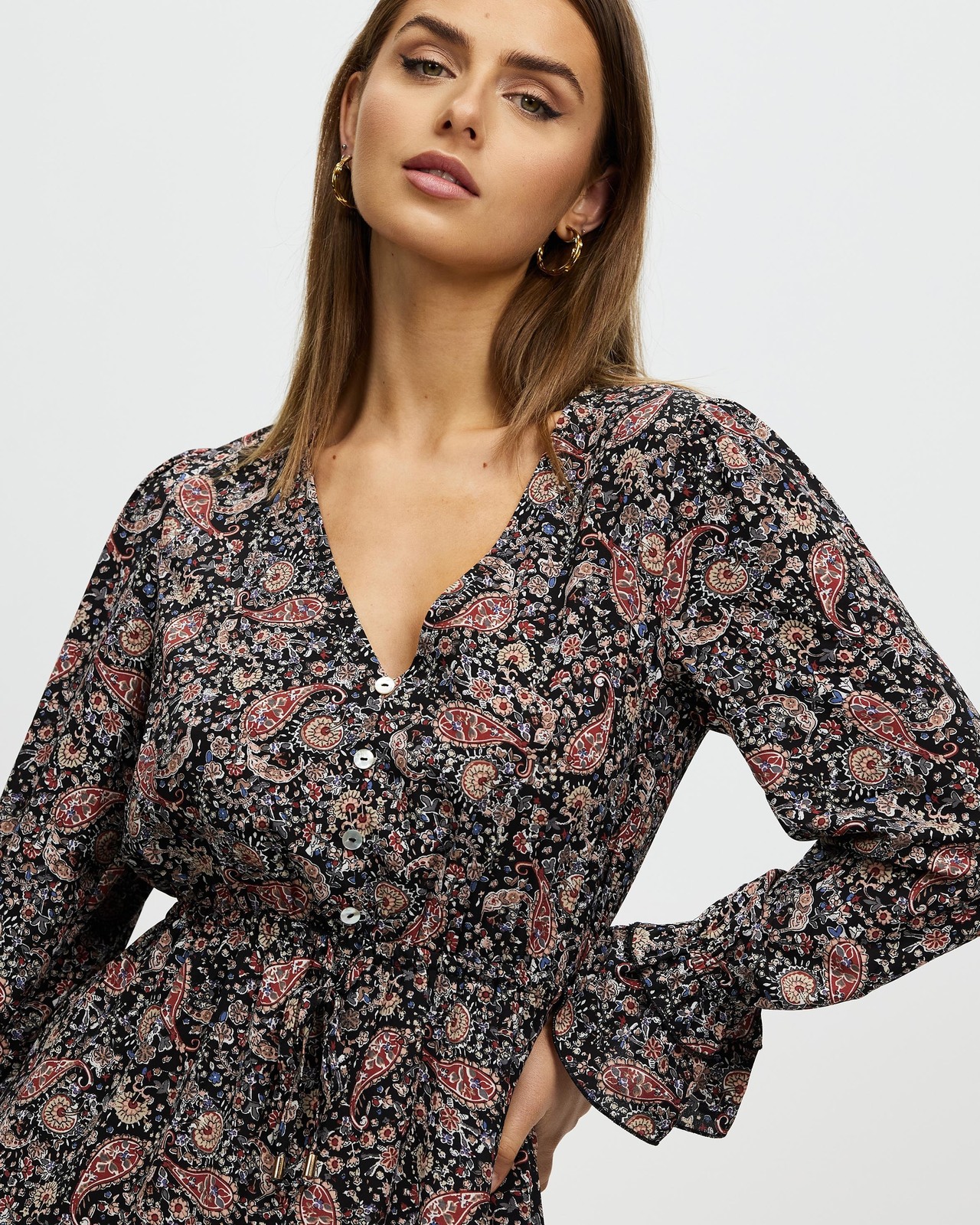 Daisy V-Neck Midi Dress