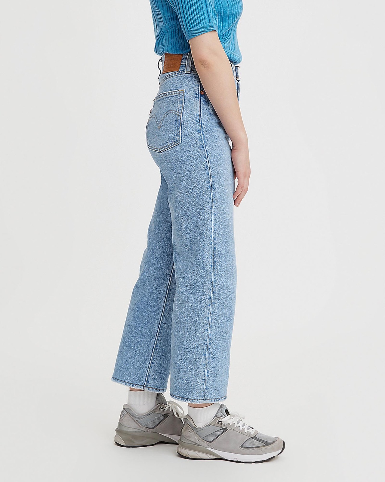 Ribcage Straight Ankle Jeans