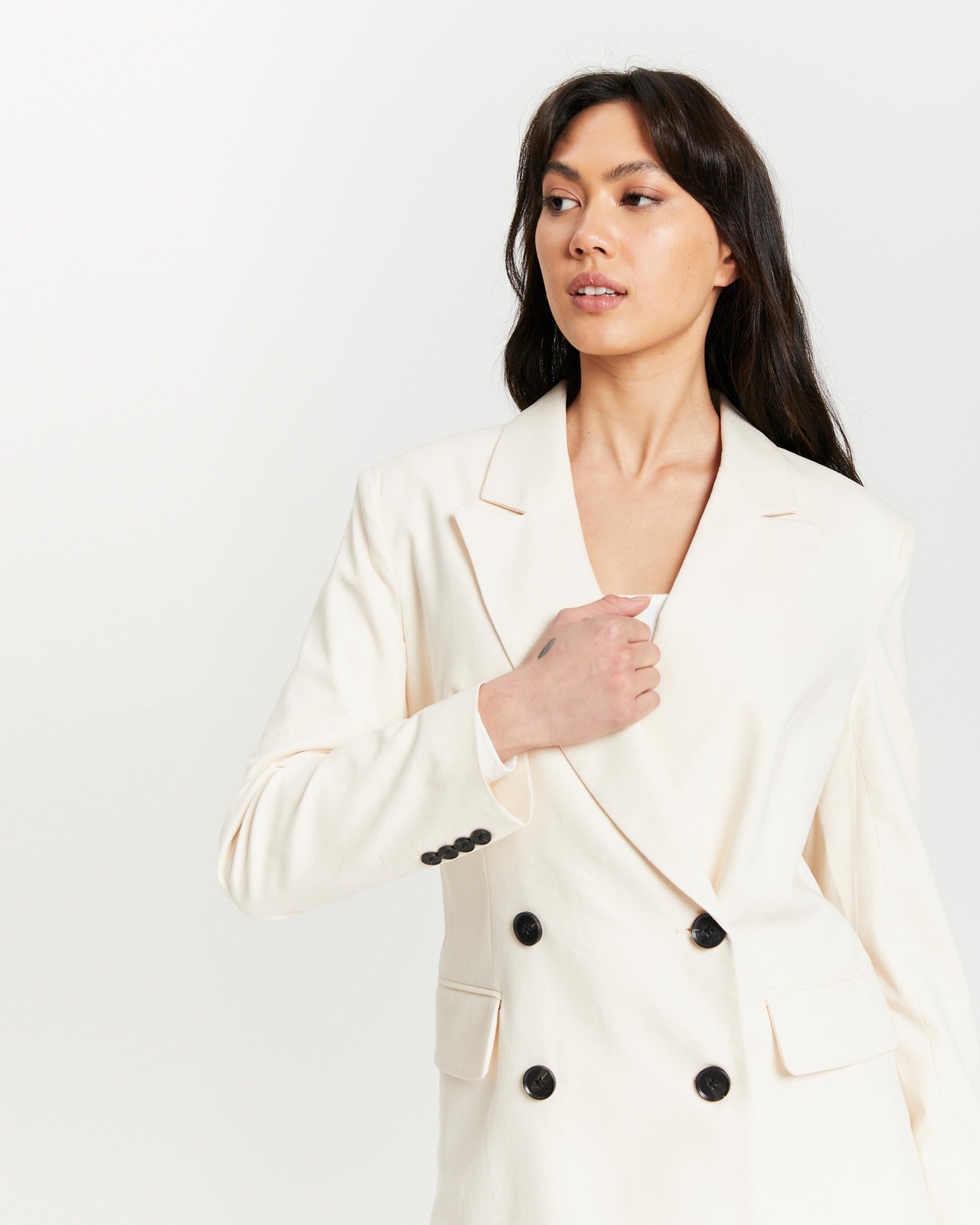 Carly Linen Blend Blazer