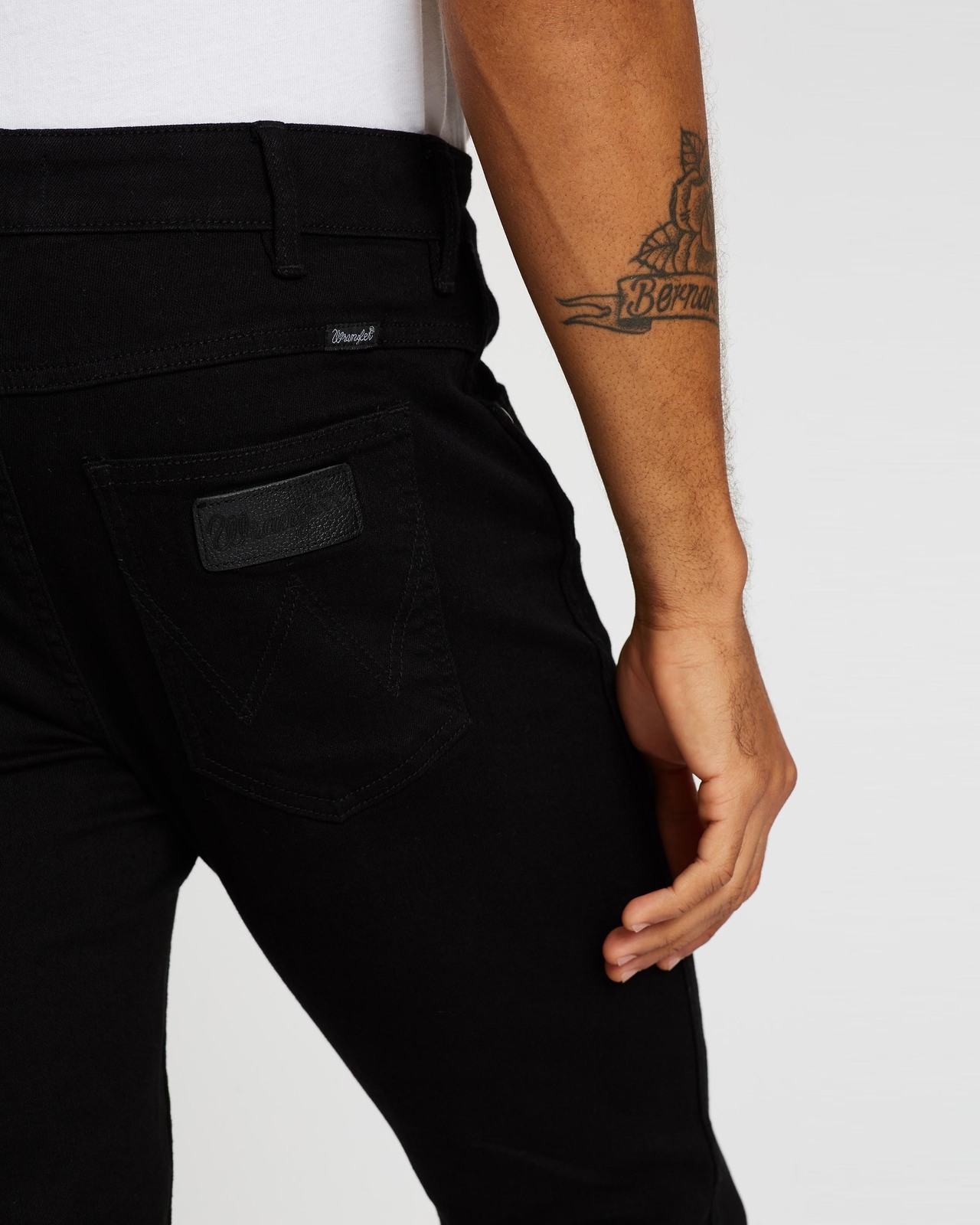 Strangler R28 Jeans
