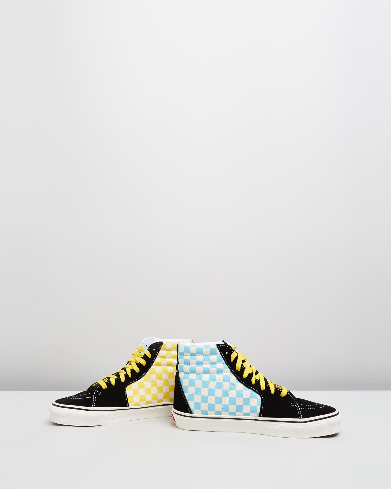 Vans The Simpsons x Vans SK8-Hi Unisex AirRobe - Main Image