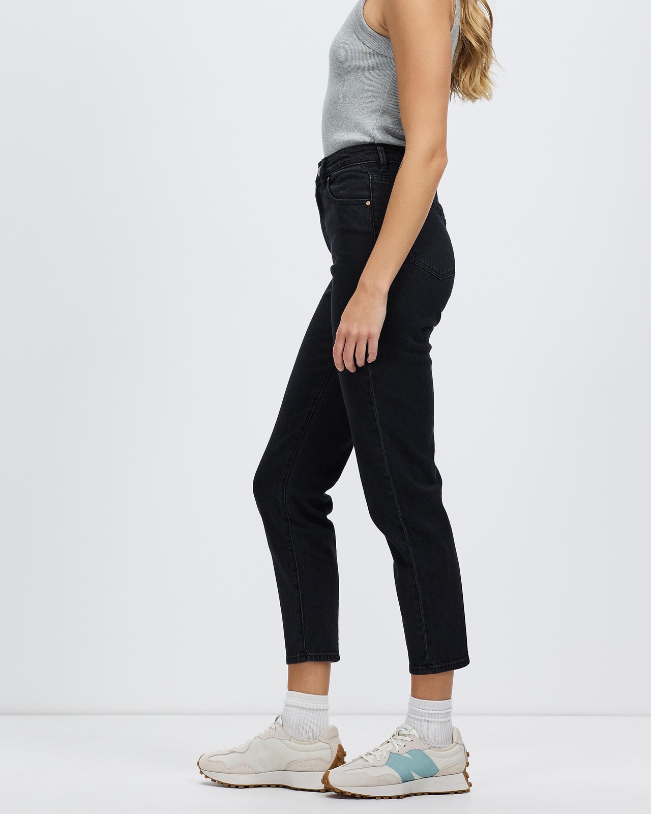 Lola Mom Jeans