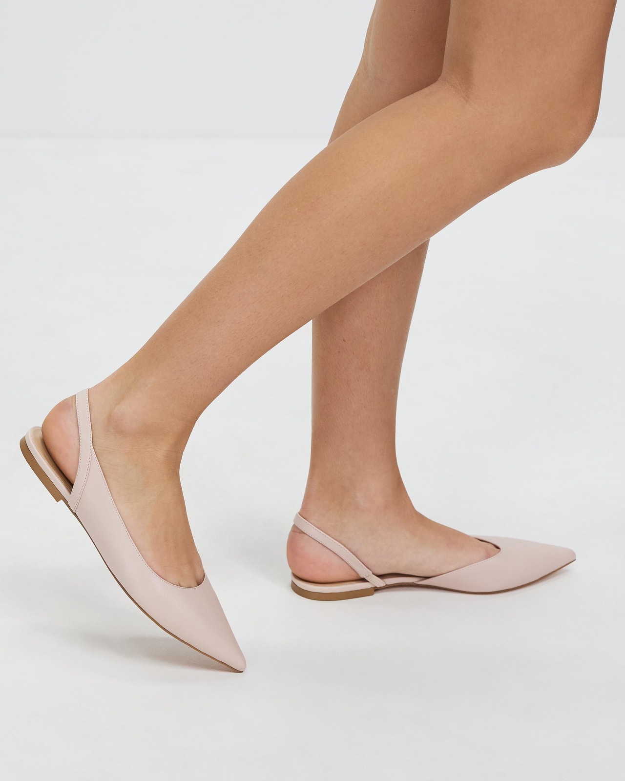 Kaz Leather Flats