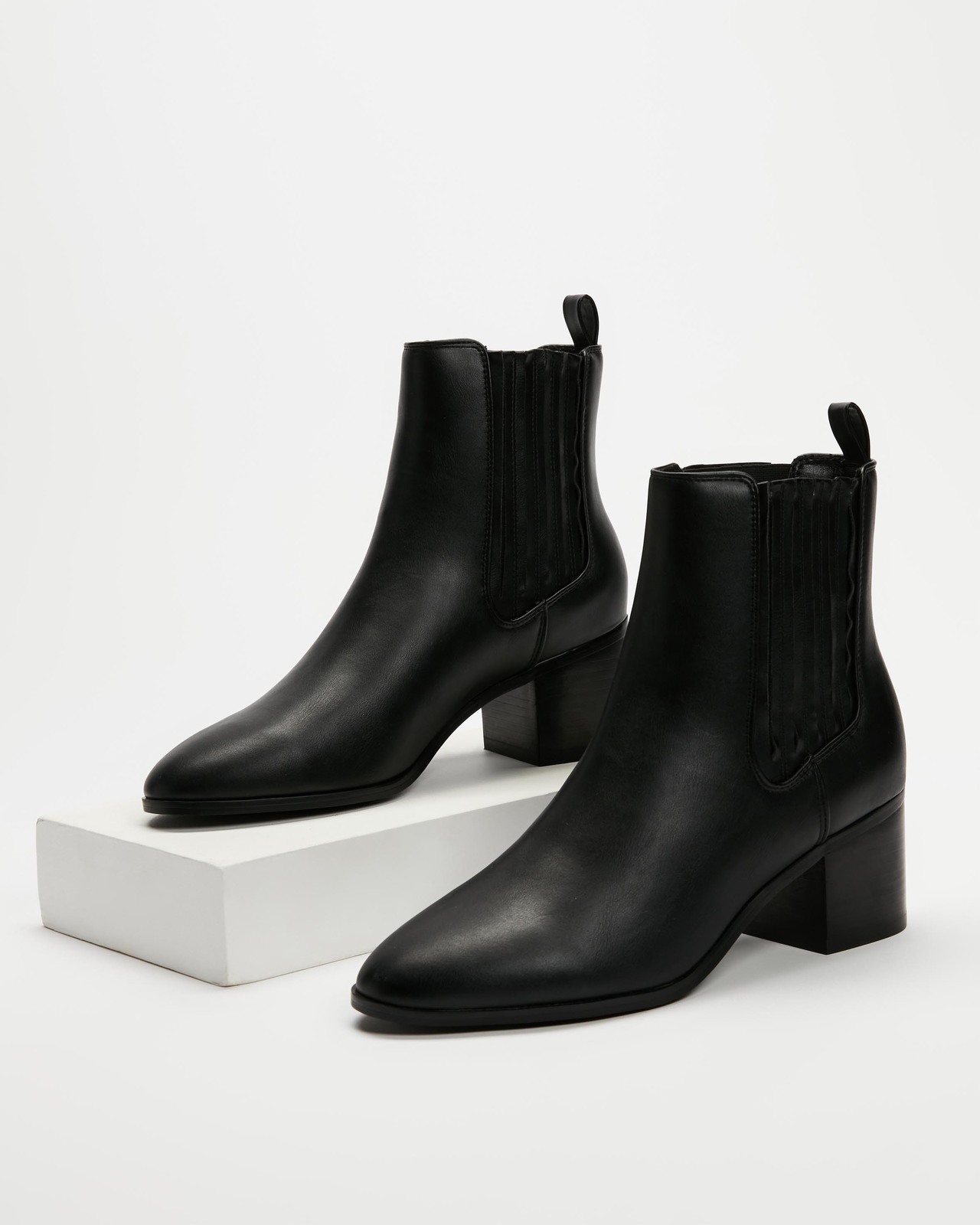 Genna Ankle Boots