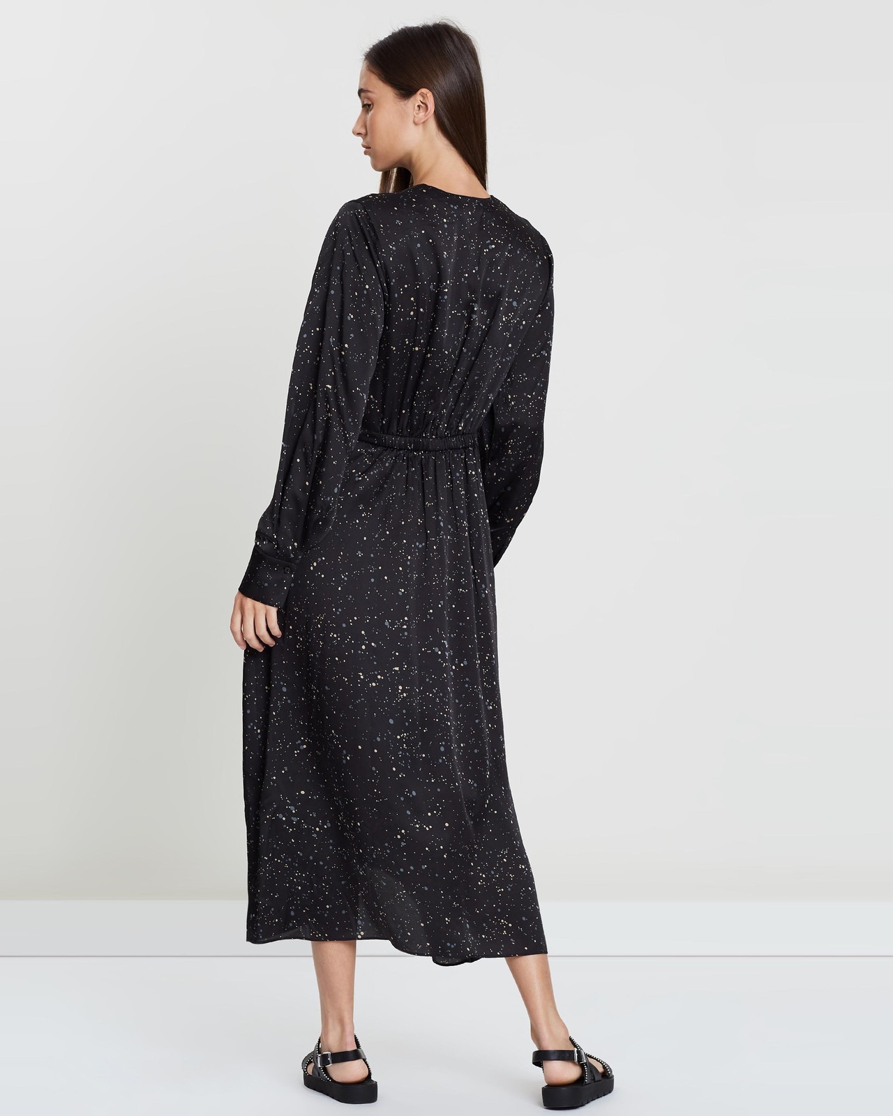 vince poet midi dress VINCE Poet Womens Beige Textured Midi Long Sleeve V-Neck Flowy Dress Size S