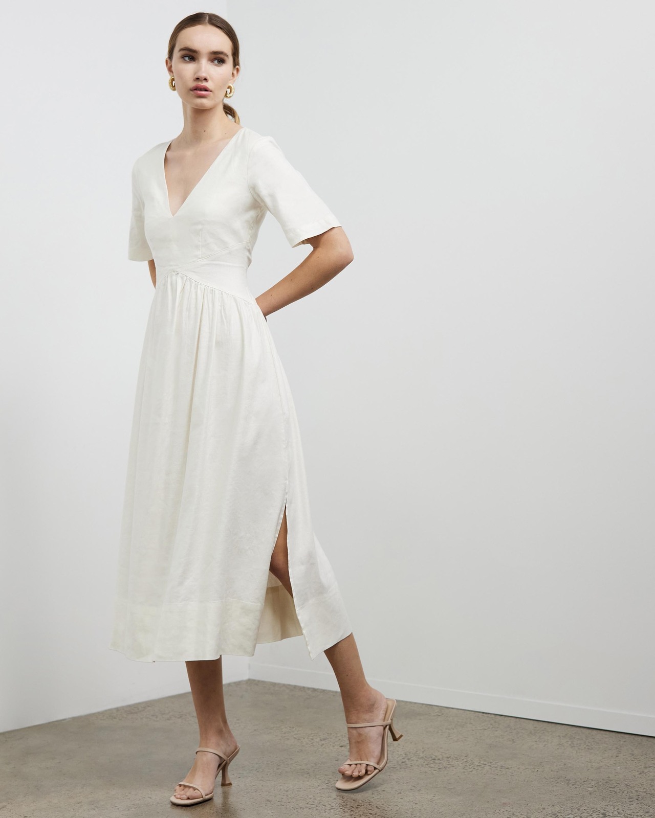 Sanne Midi Dress