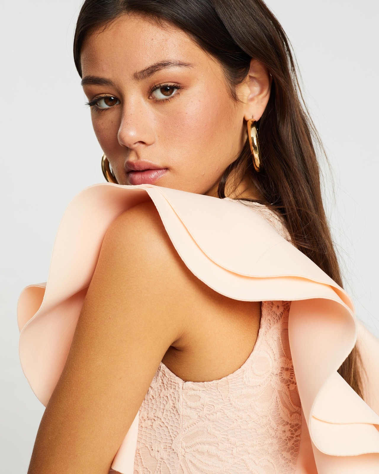 missguided premium rose embroidered tiered midi dress Pink Floral Tiered Midi Dress M