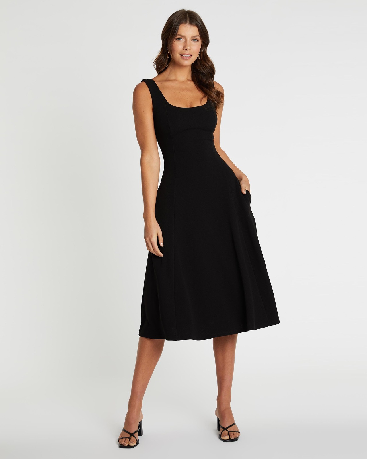 Atmos&Here Myla Midi Dress - AirRobe