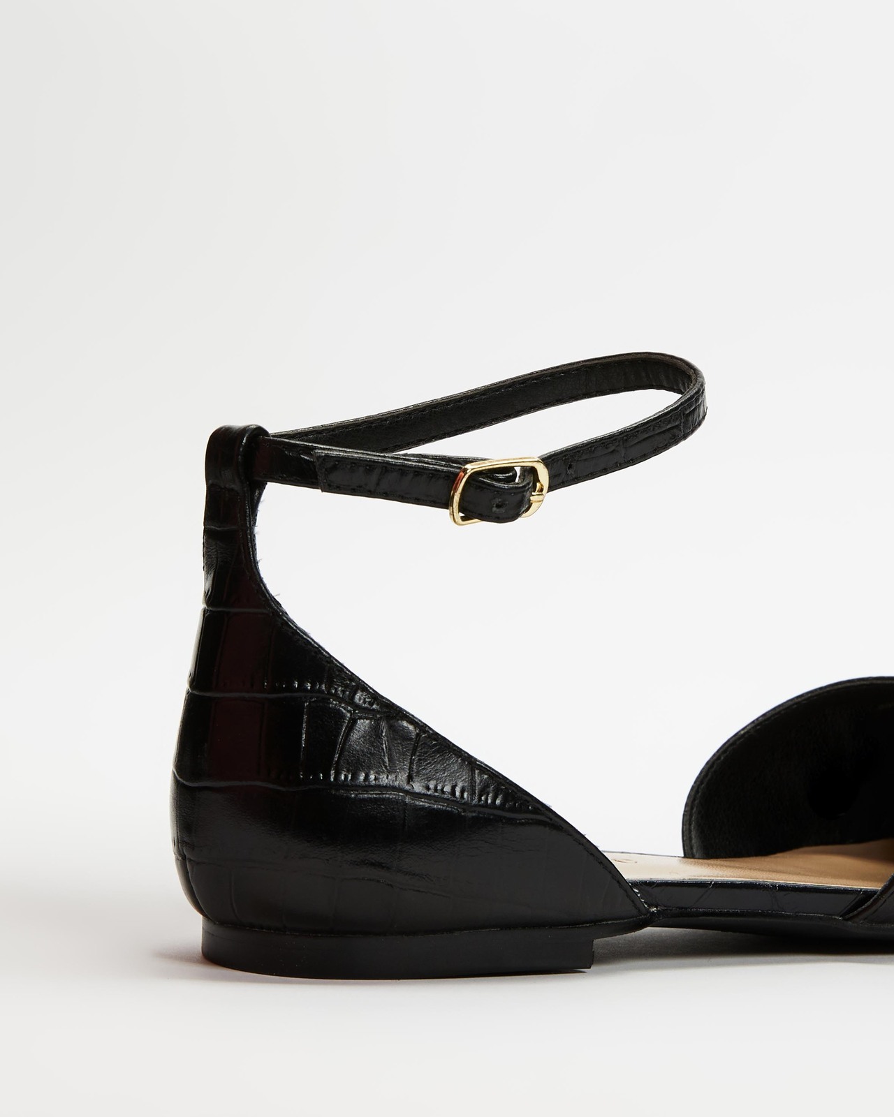 Kiniko Leather Flats