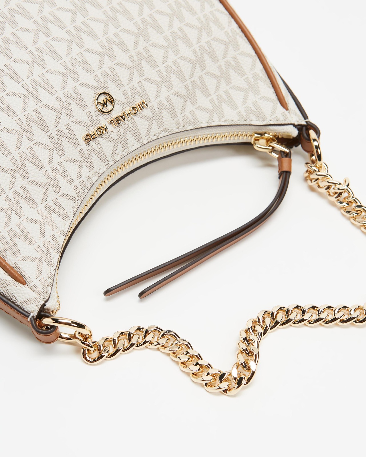 Jet Set Charm Small Chain Pouchette