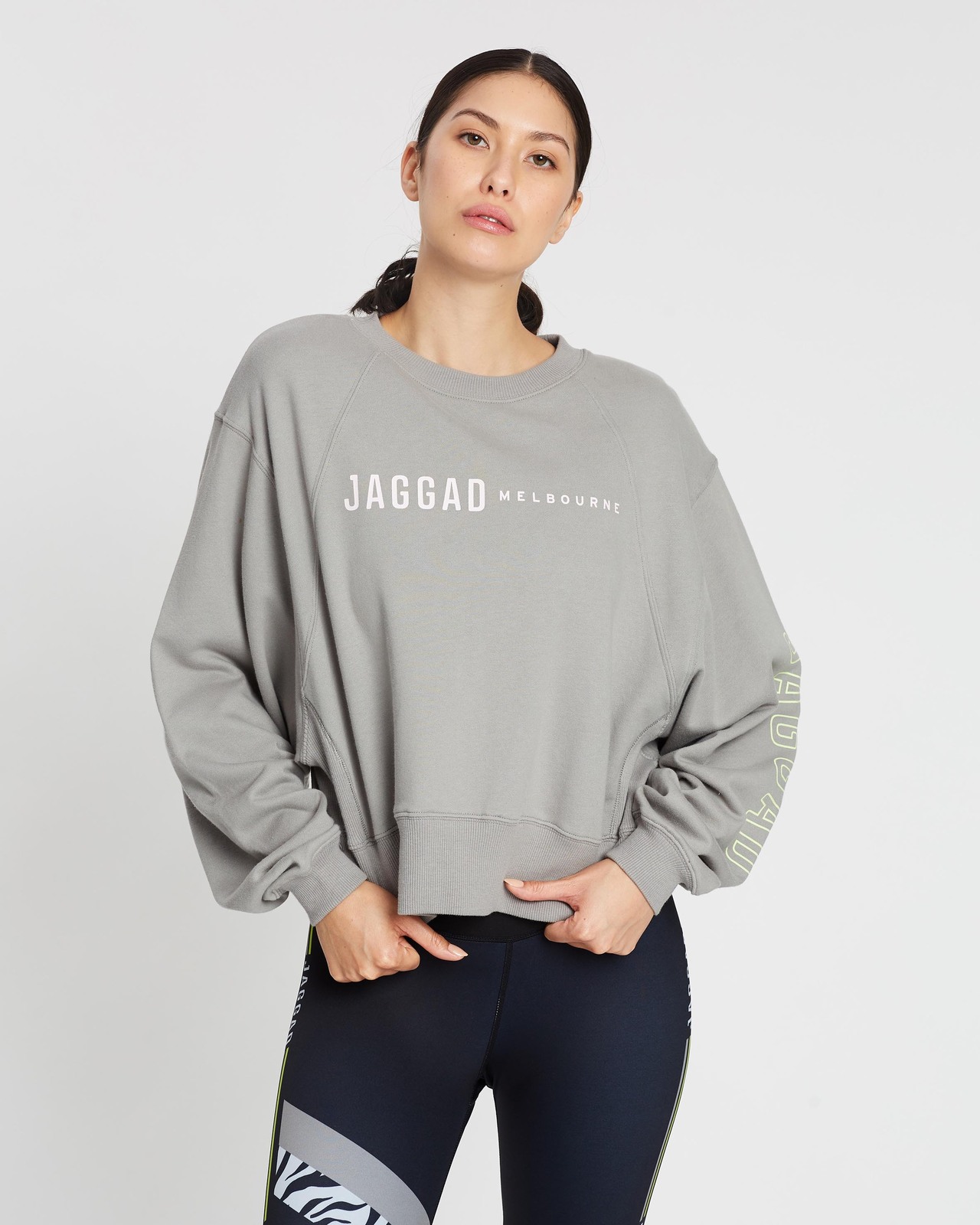 Oversized Crop Sweater AirRobe